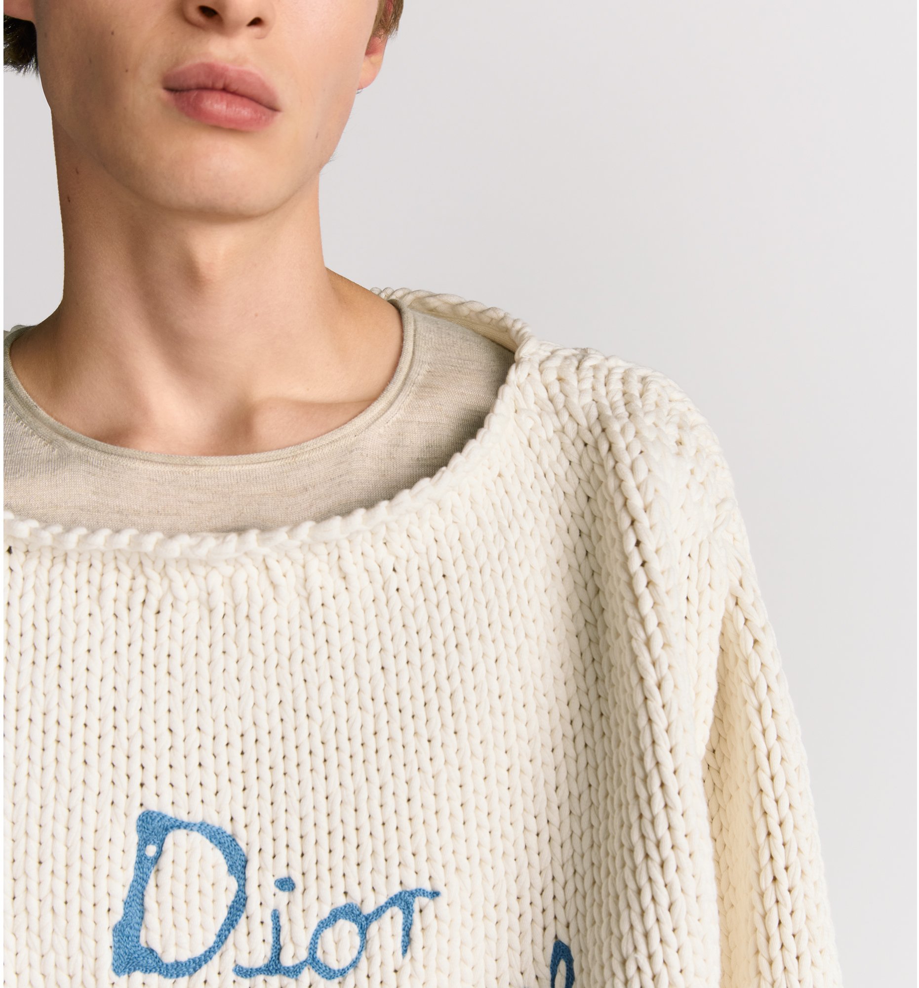 aria_look DIOR AND HYLTON NEL Sweater Detailed view