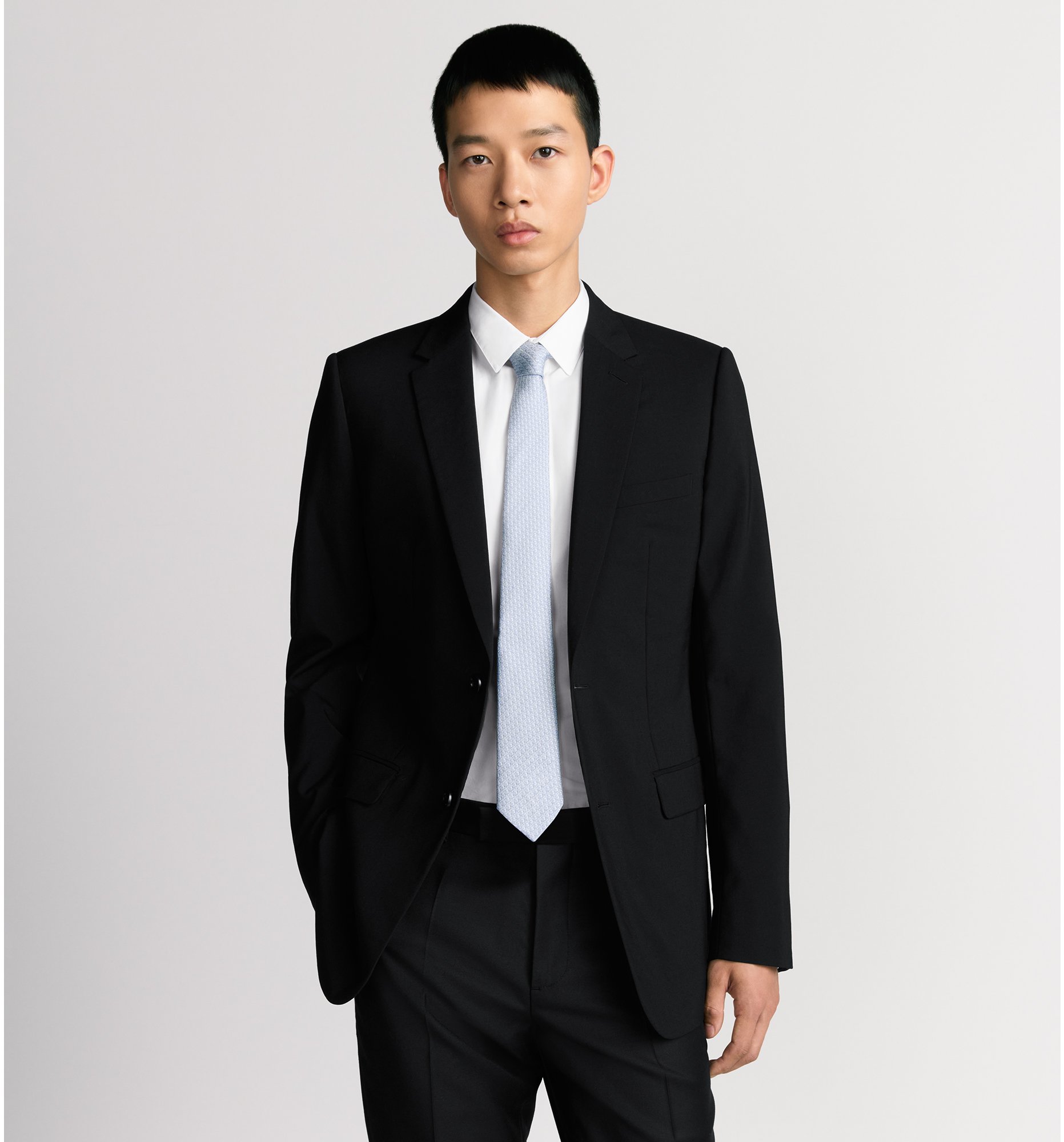 aria_look Dior Oblique Tie
