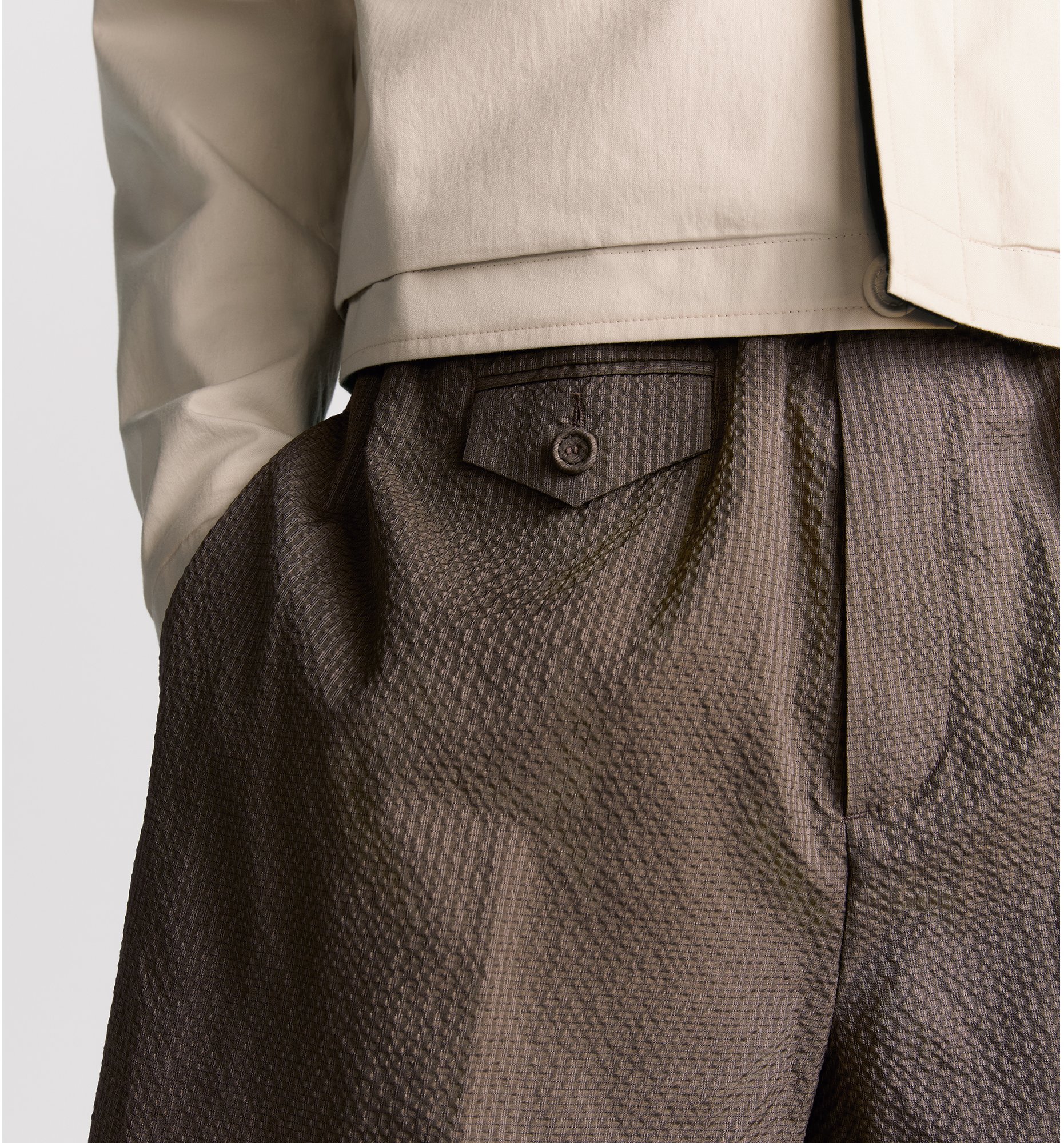 aria_look Bermuda Shorts with Elastic Waist