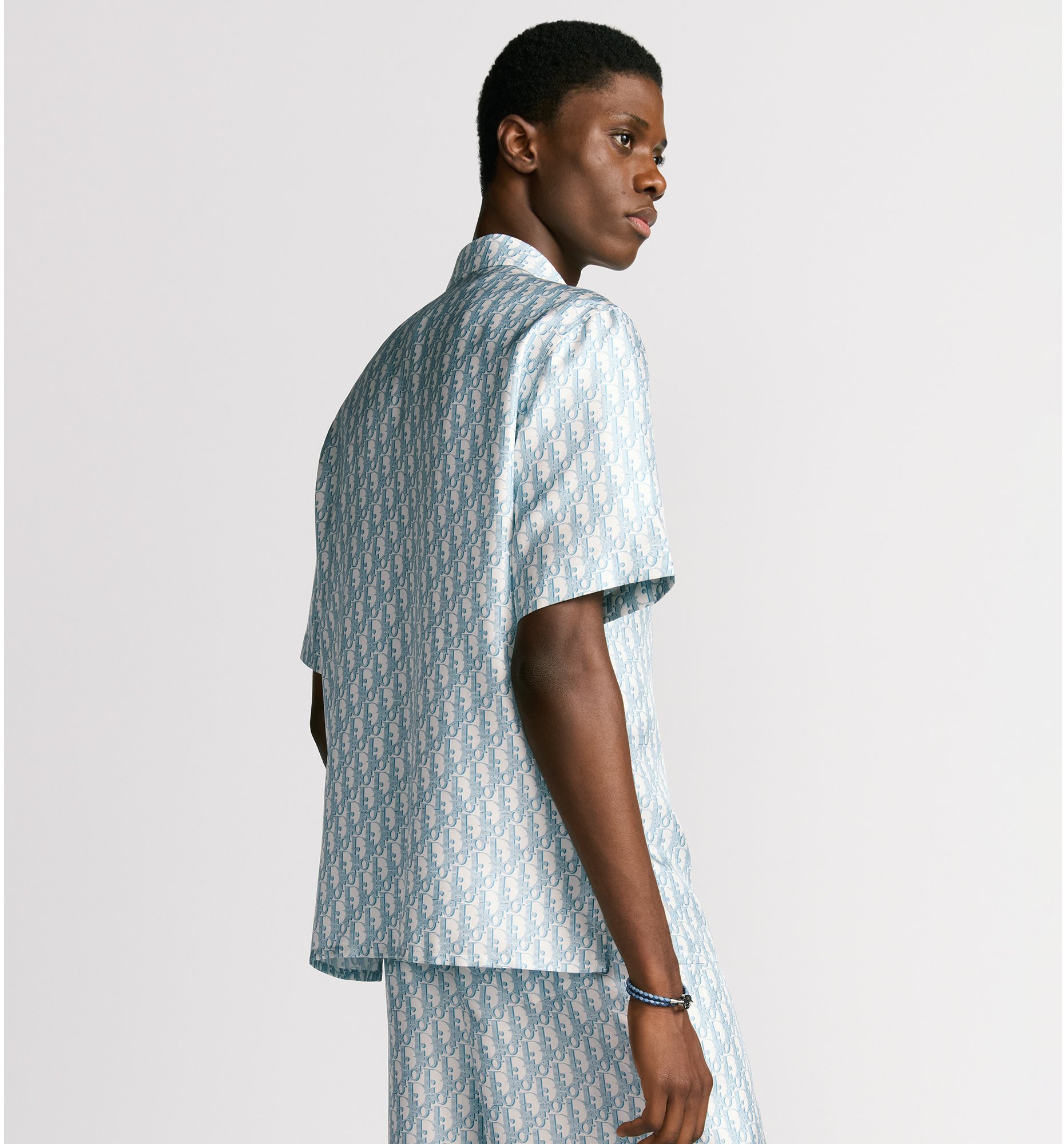 aria_look Dior Oblique Short-Sleeved Shirt Detailed view