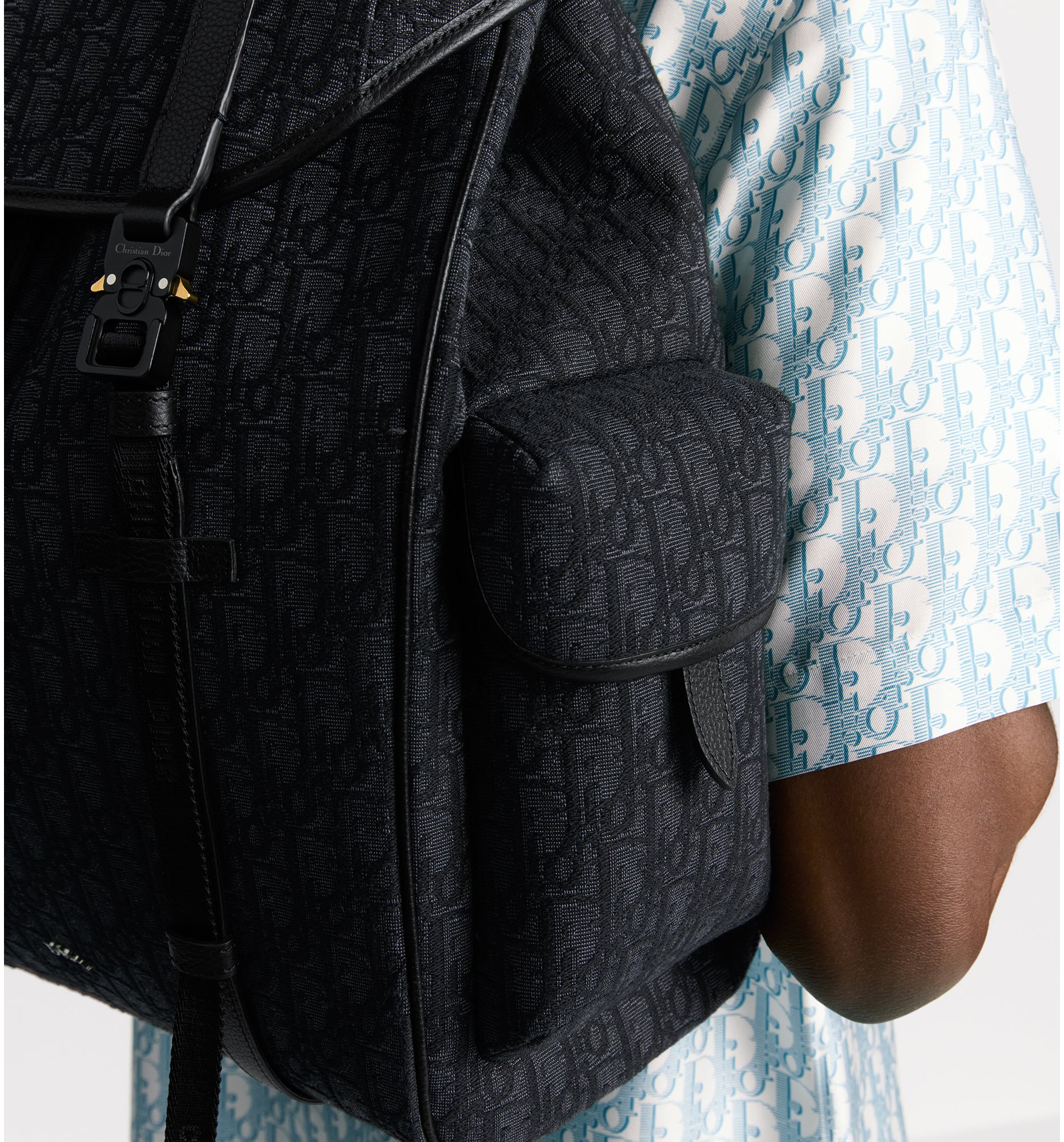aria_look Dior Hit The Road Rucksack mit Umschlagklappe