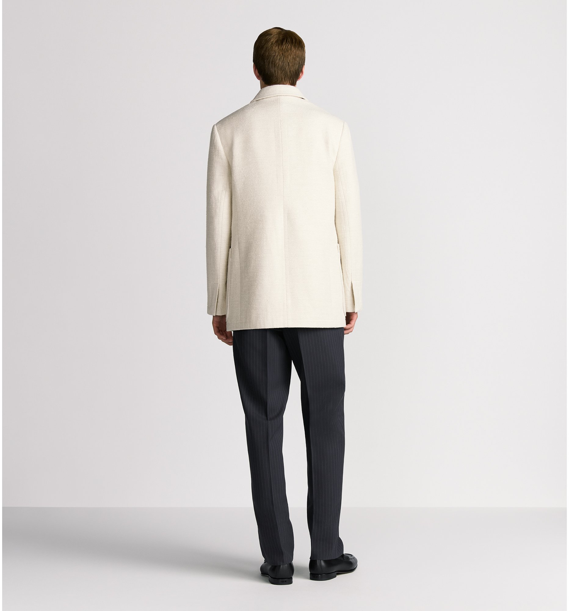 aria_look Zipped Jacket Three quarter closed view
