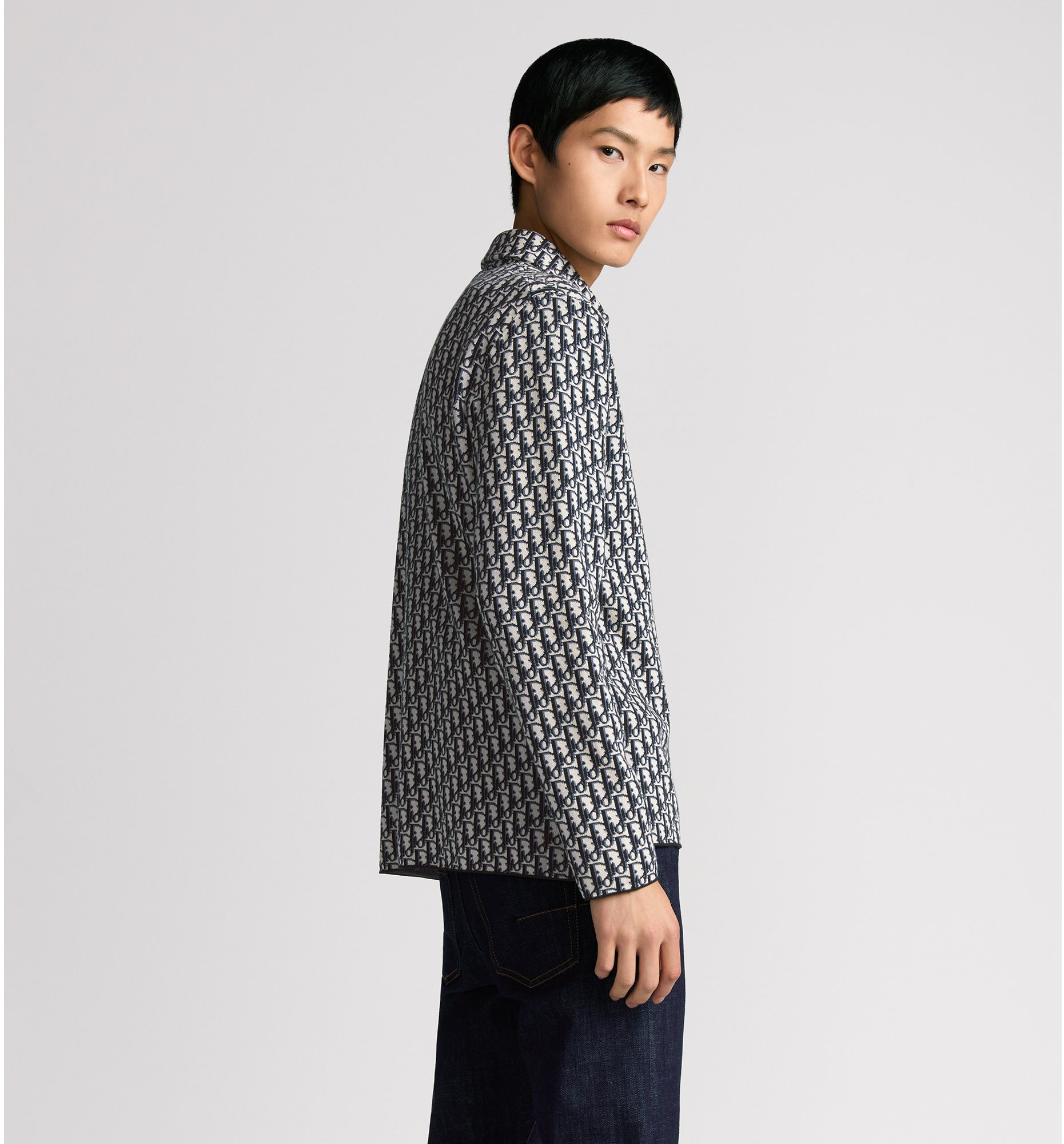 aria_look Dior Oblique Overshirt Detailed view