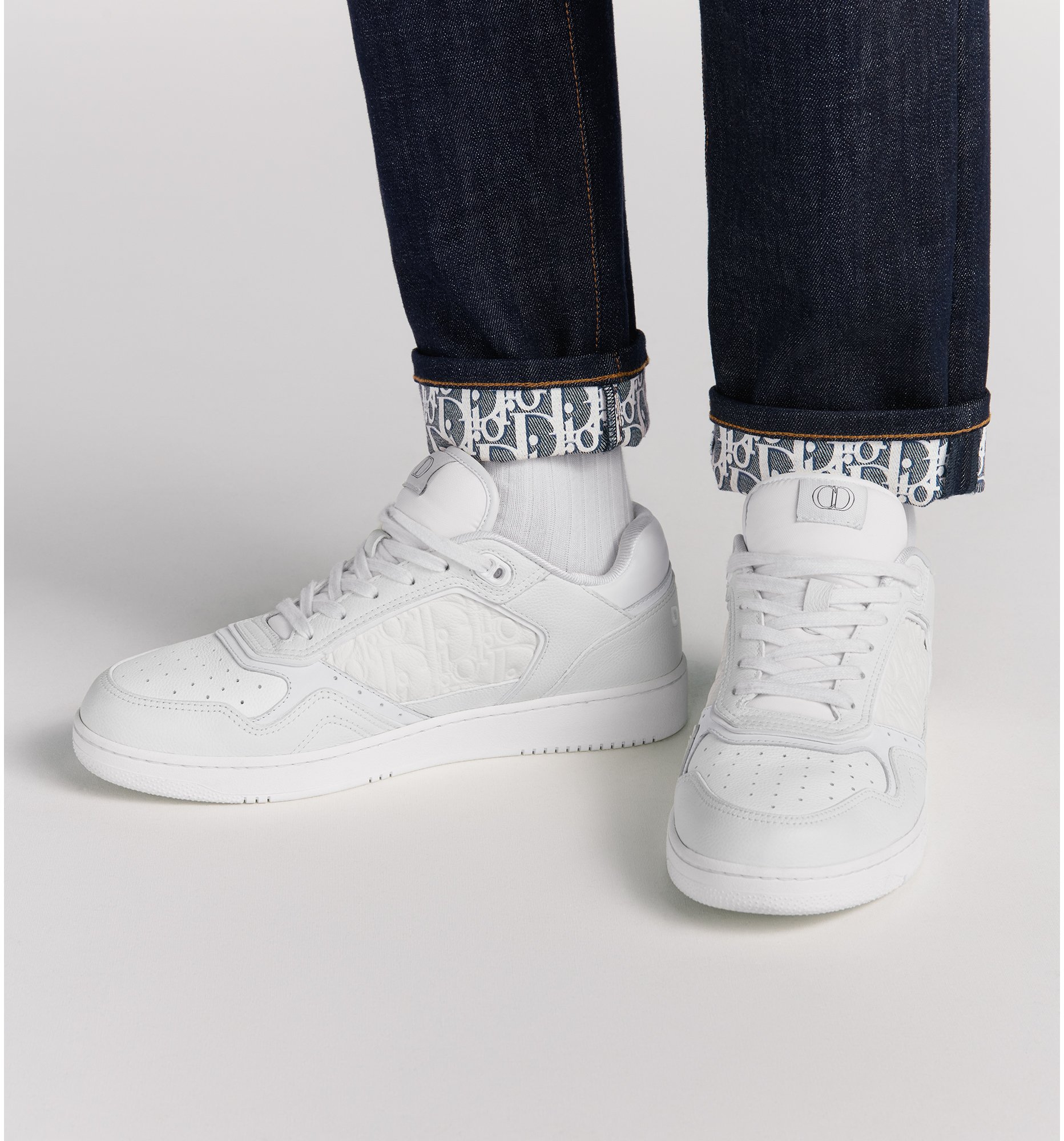 aria_look B27 Uptown Low-Top Sneaker