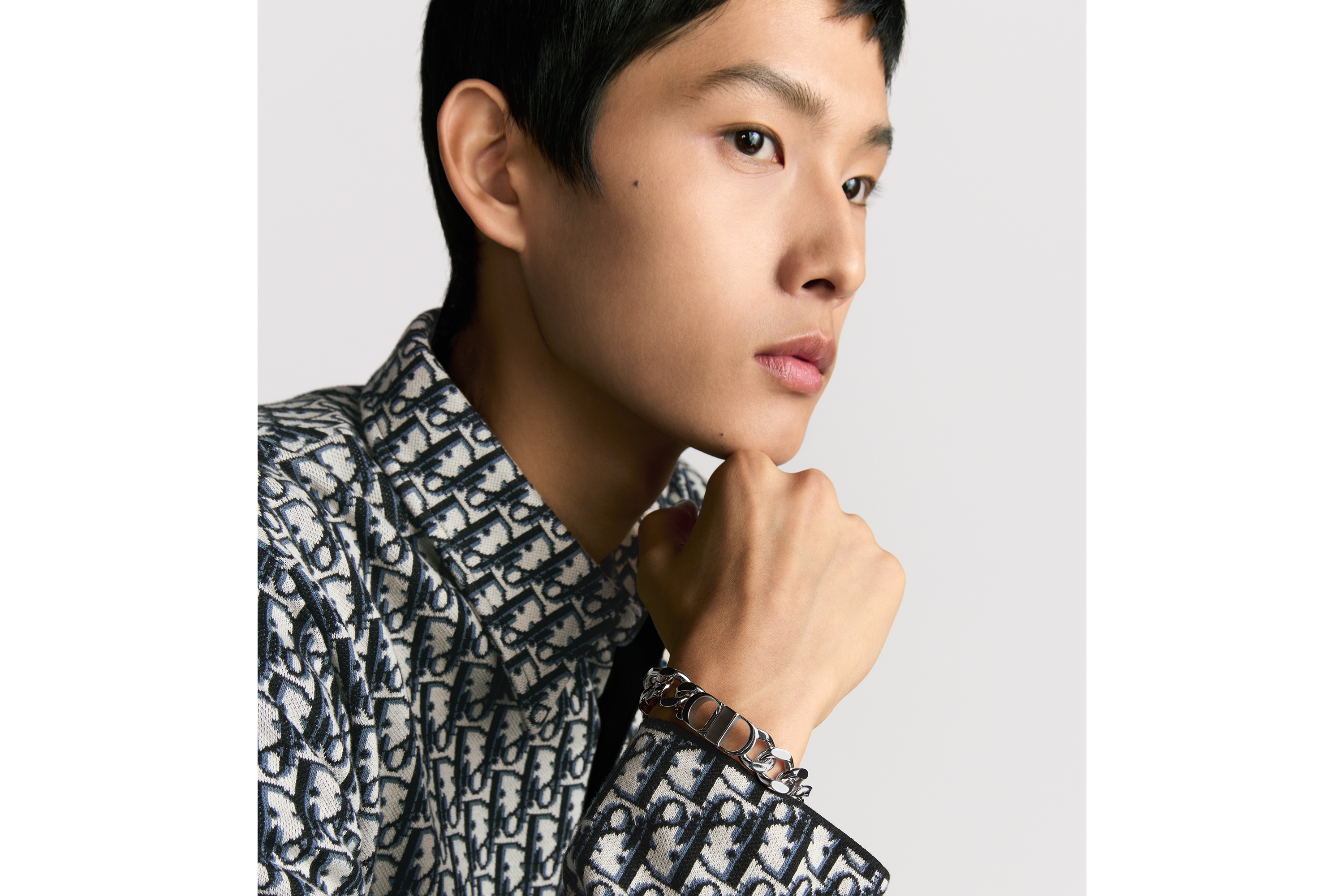 2671 極美品✨ Dior ブレスレット CD ロゴ ゴールド 希少 DIOR | CD