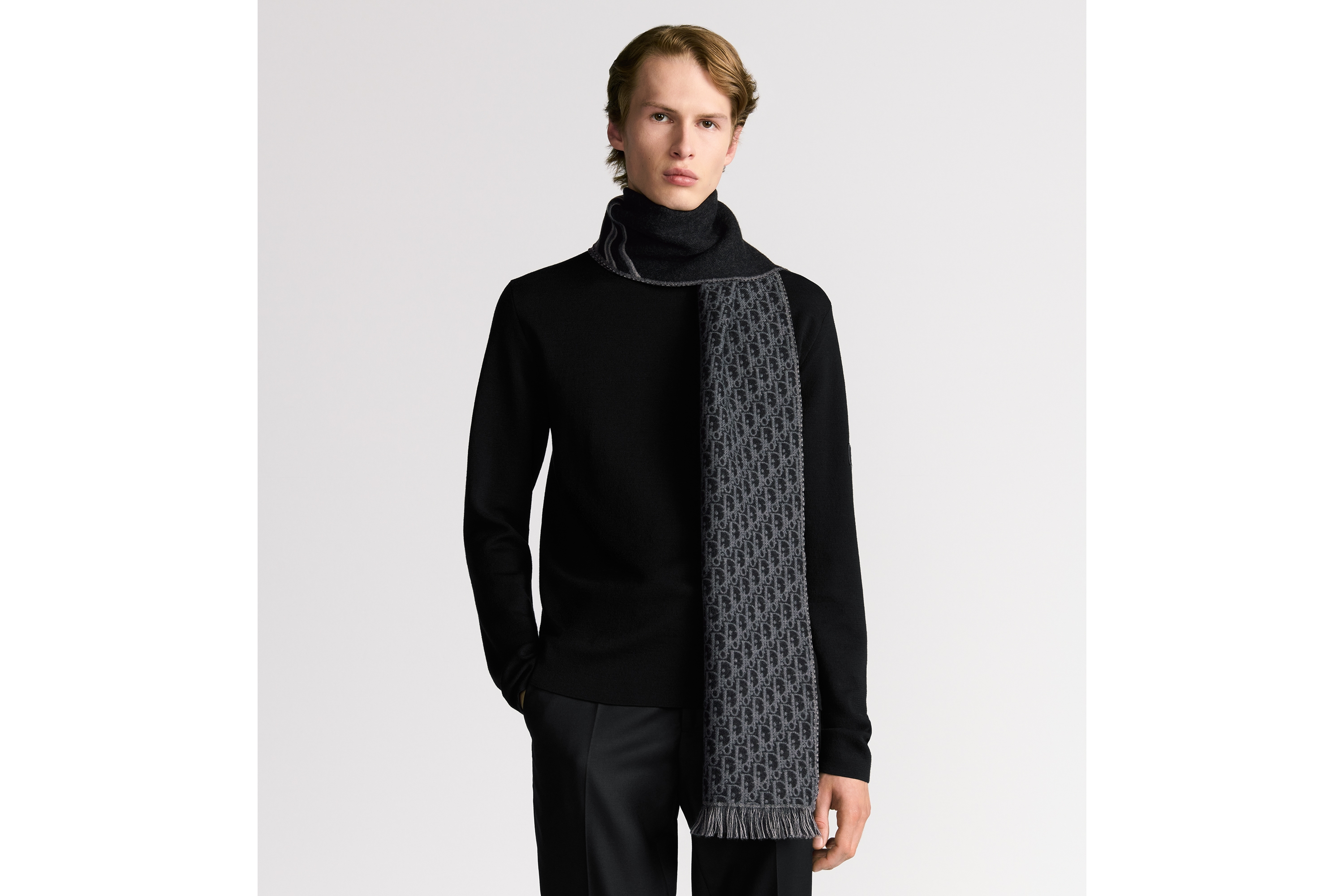 Look Dior Oblique Scarf Black and Gray Wool E32
