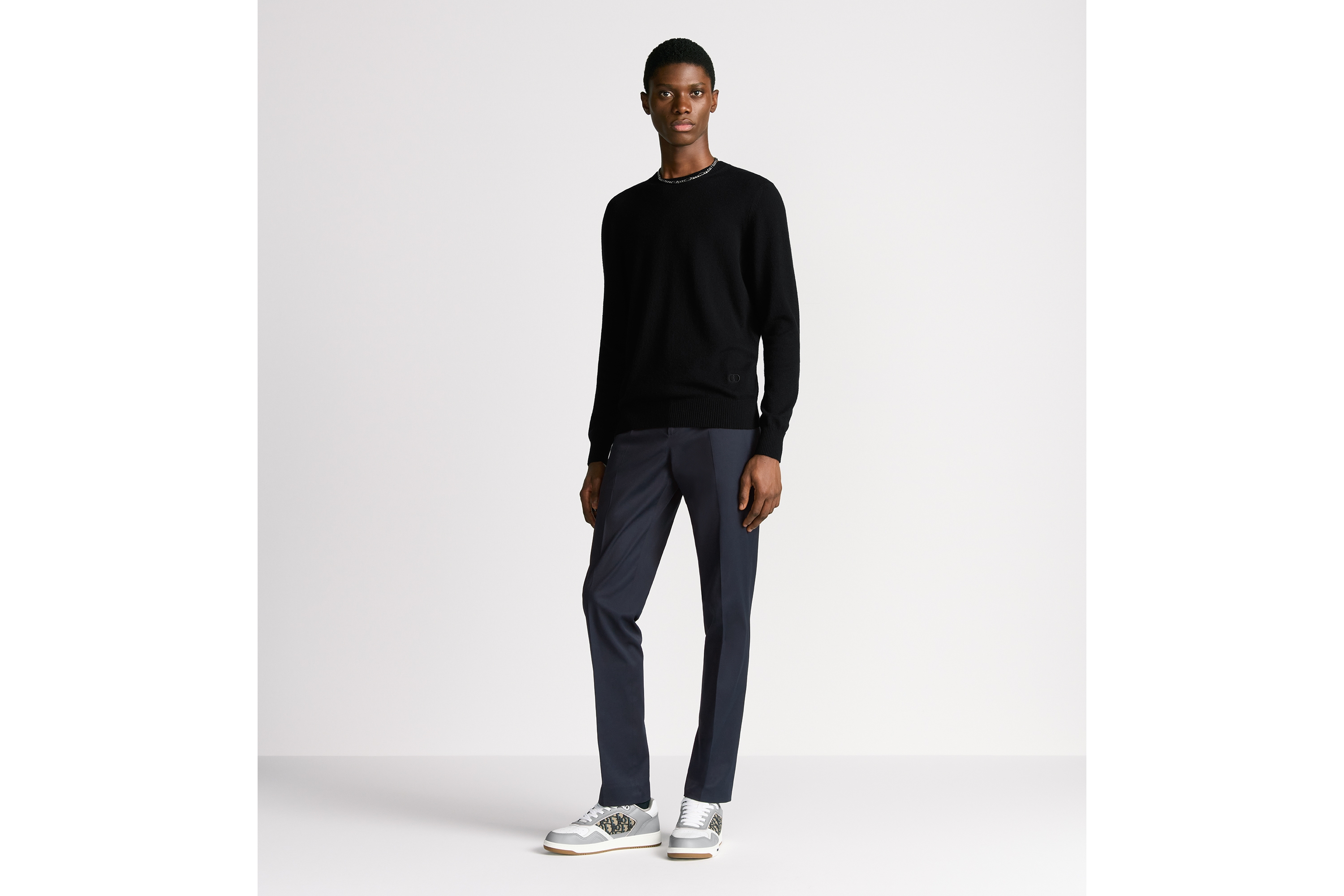 Look Sweater with 'CD Icon' Signature Black Cashmere Jersey E08