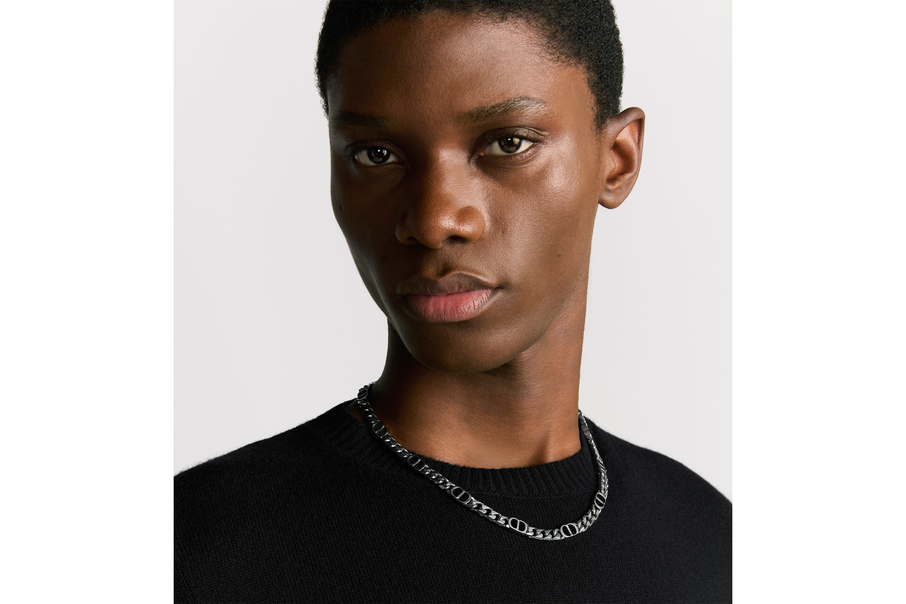 Look CD Icon Thin Chain Link Necklace Silver-Finish Brass E39