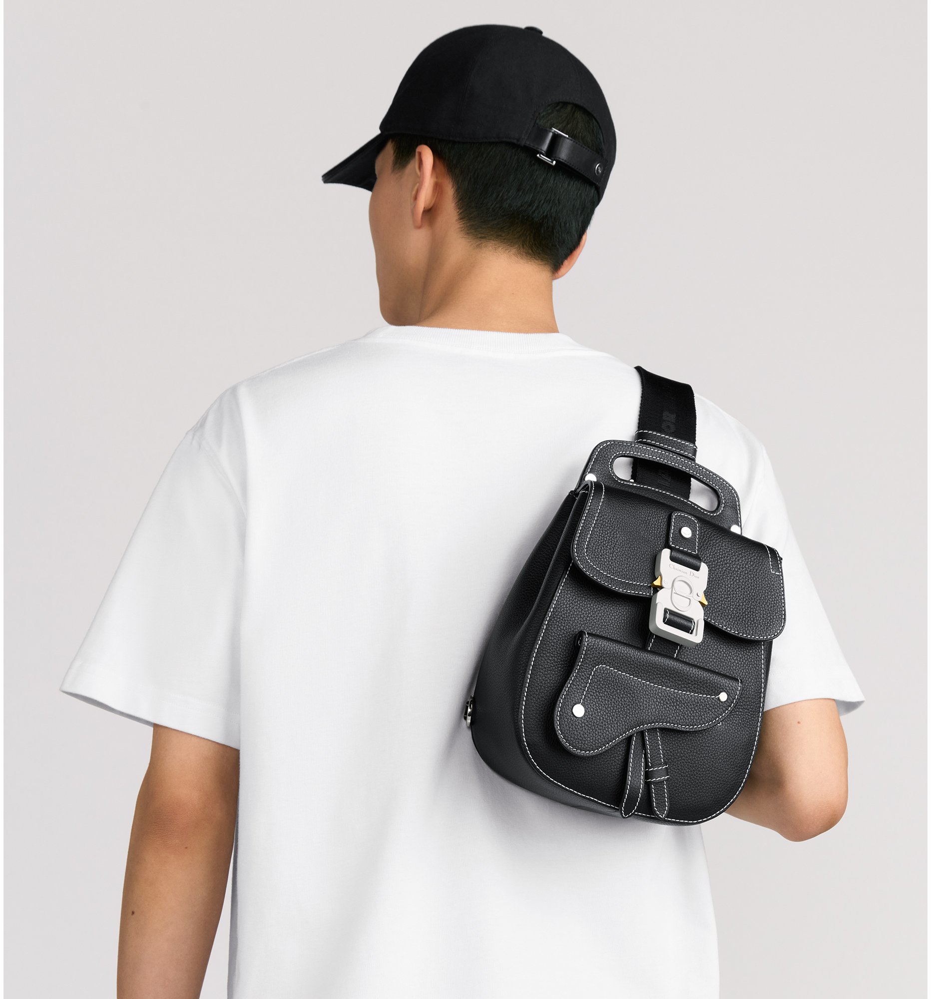 aria_look Dior Gallop Sling Bag