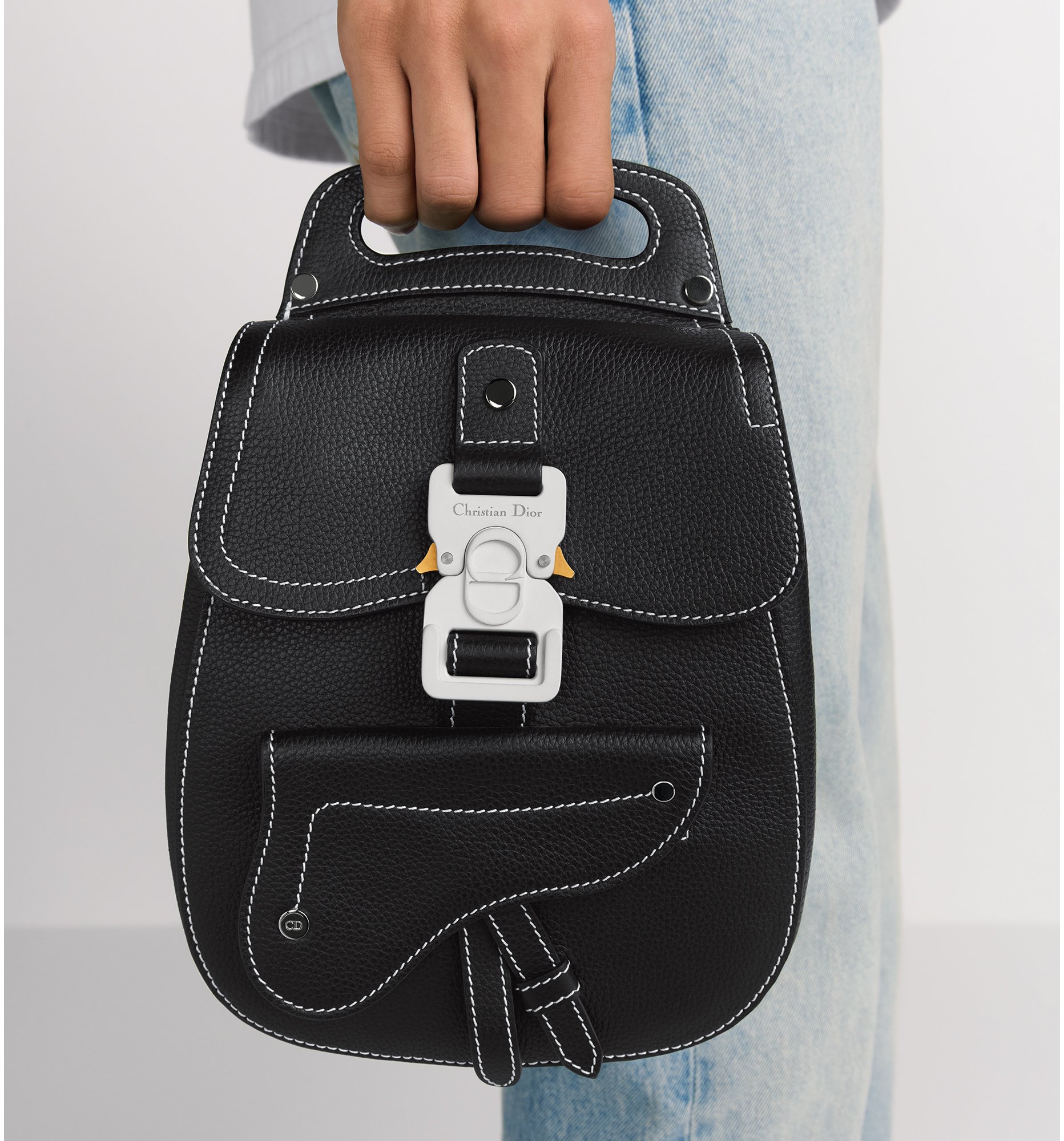 aria_look Dior Gallop Sling Bag