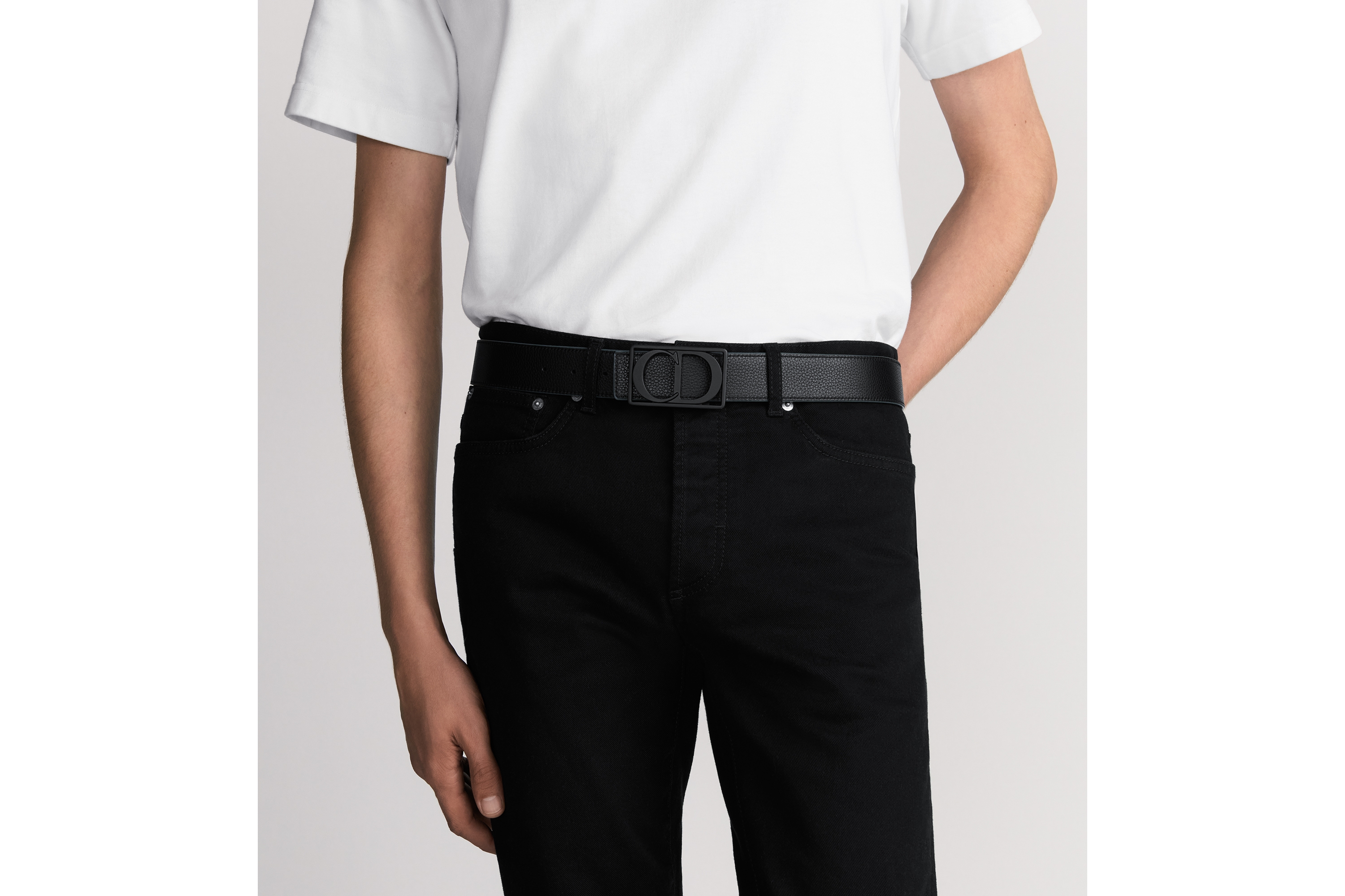 Look CD Icon Belt Buckle Black Matte Lacquer-Finish Brass, 35 MM E45