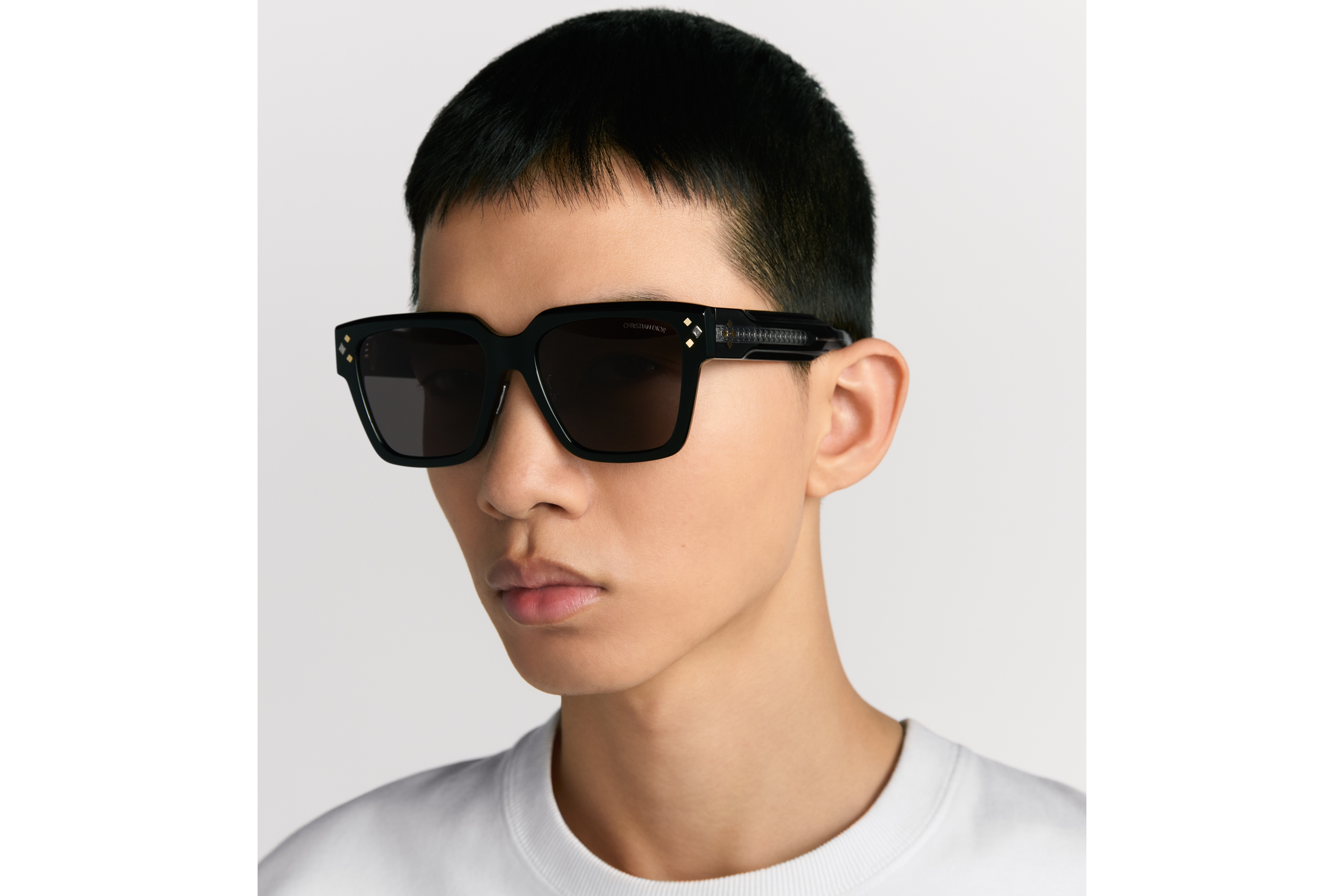 CD Diamond S3F แว่นกันแดดทรงสี่เหลี่ยมสีดํา E29