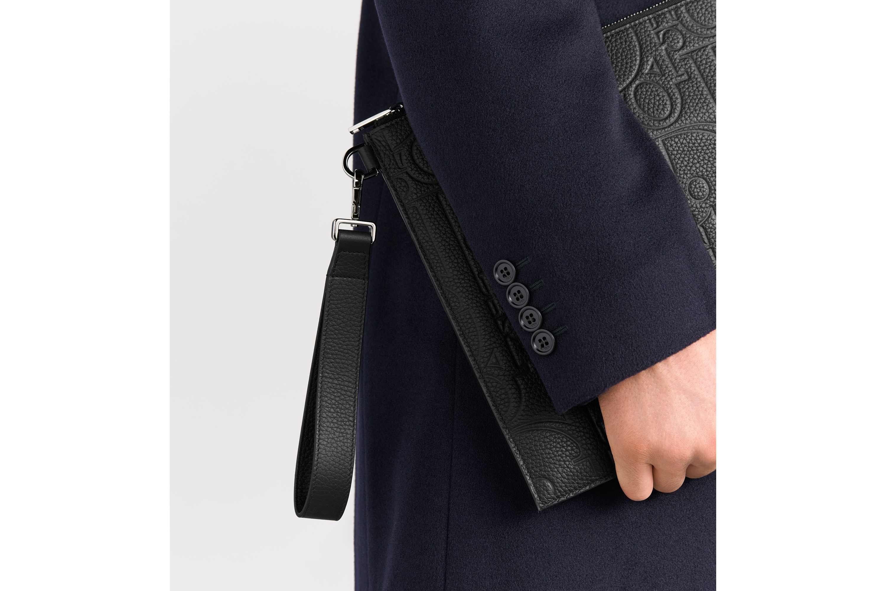 look_image_alt_prefix Pouch in A4-Format Dior Gravity Leder in Schwarz und genarbtes Kalbsleder in Schwarz E44