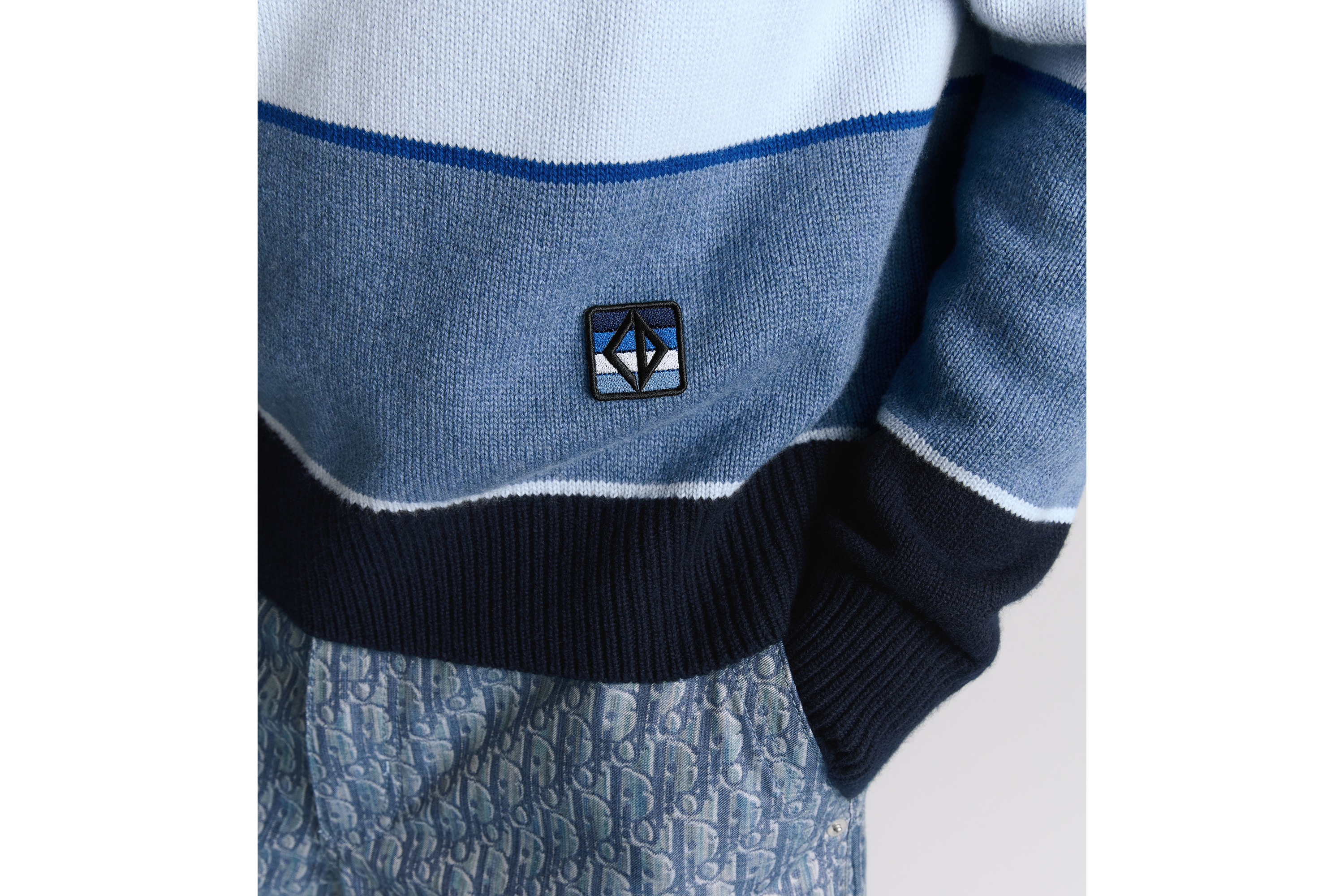 look_image_alt_prefix CD Diamond セーター カシミヤ & コットン ジャージー E10