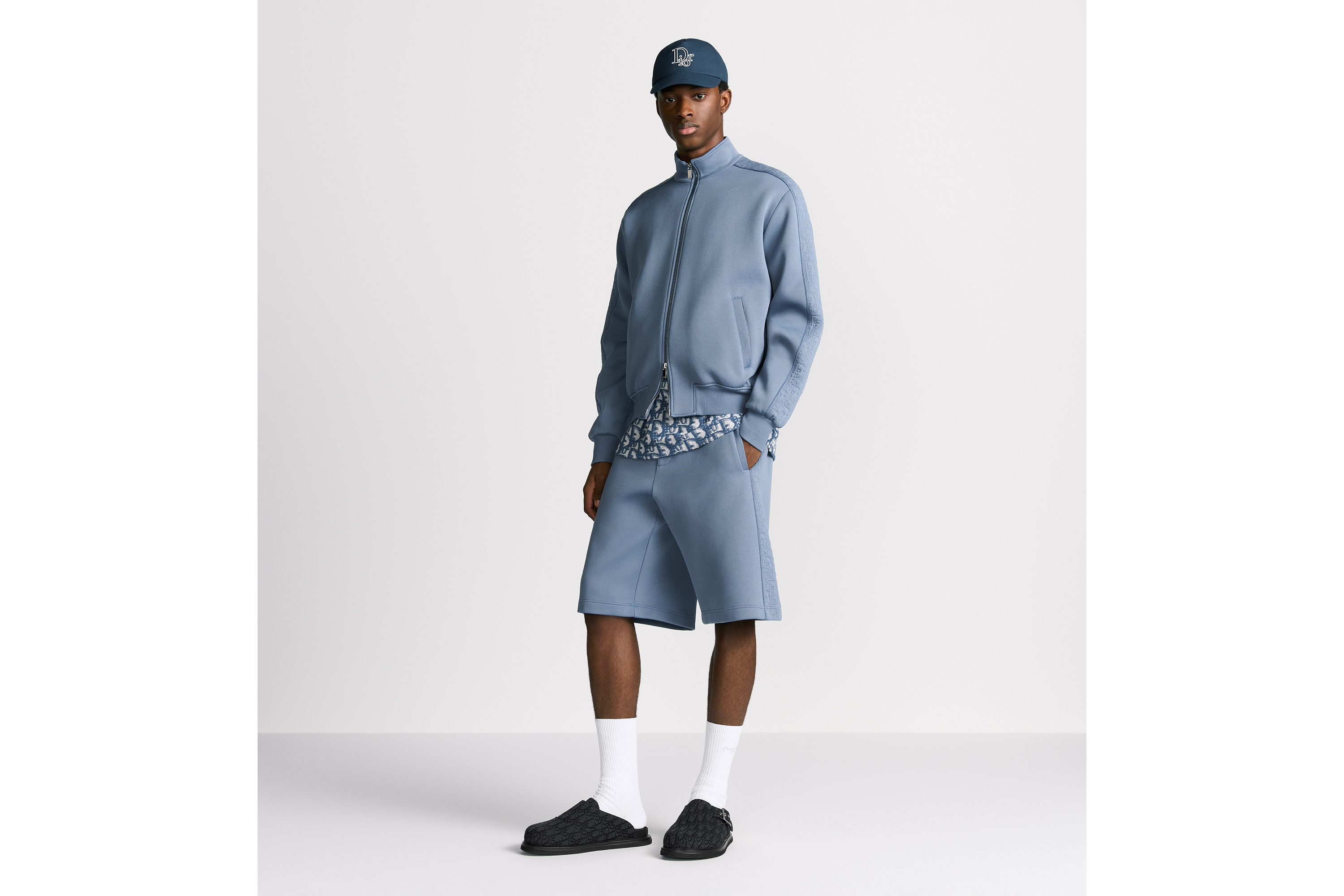Look Dior Oblique Track Jacket Sky Blue Cotton-Blend Jersey E02