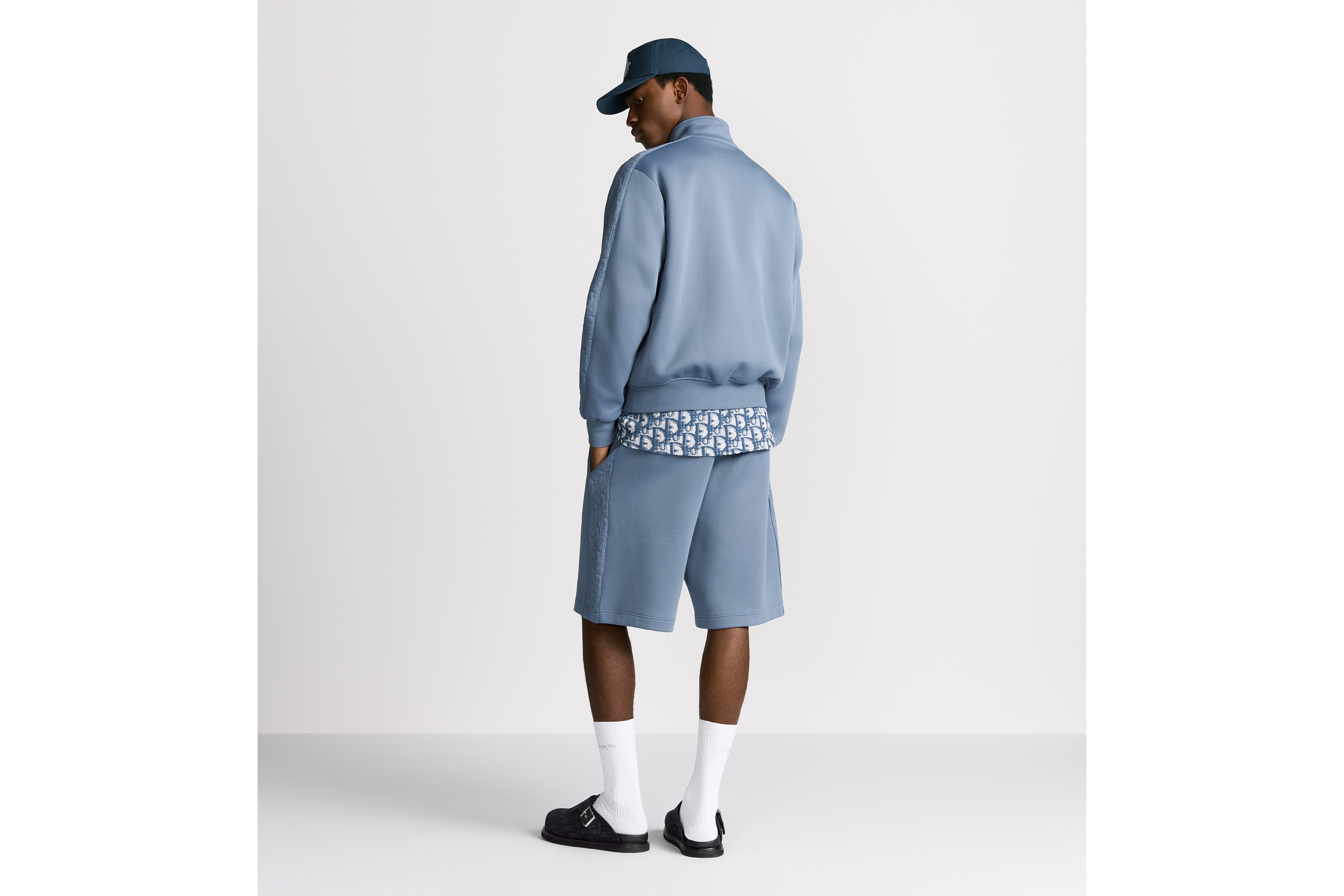 look_image_alt_prefix Bermuda met Dior Oblique-motief Luchtblauwe jersey van een katoenblend E15