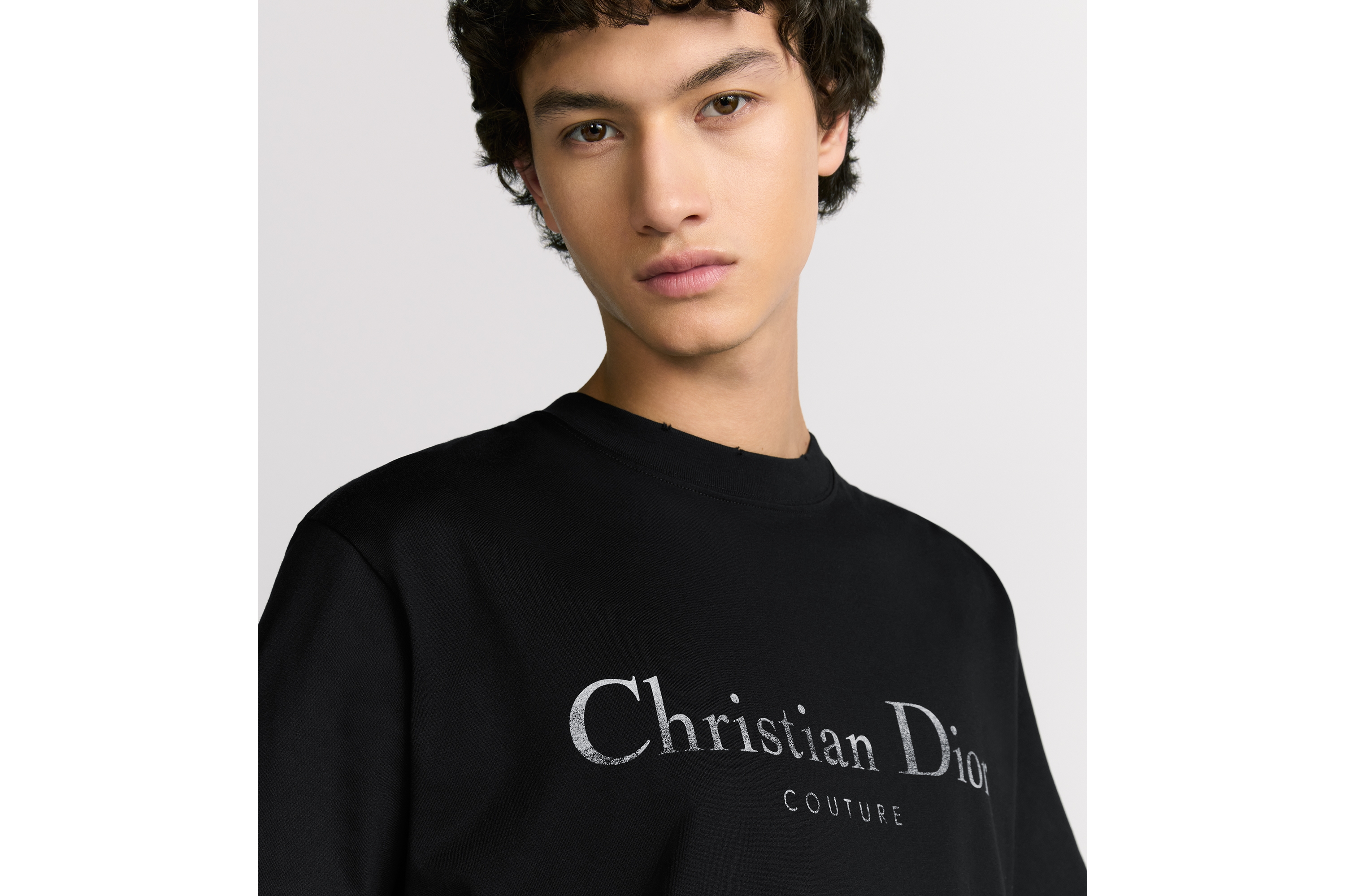 Look Christian Dior Couture T-Shirt, Relaxed Fit Black Distressed-Effect Cotton Jersey E07