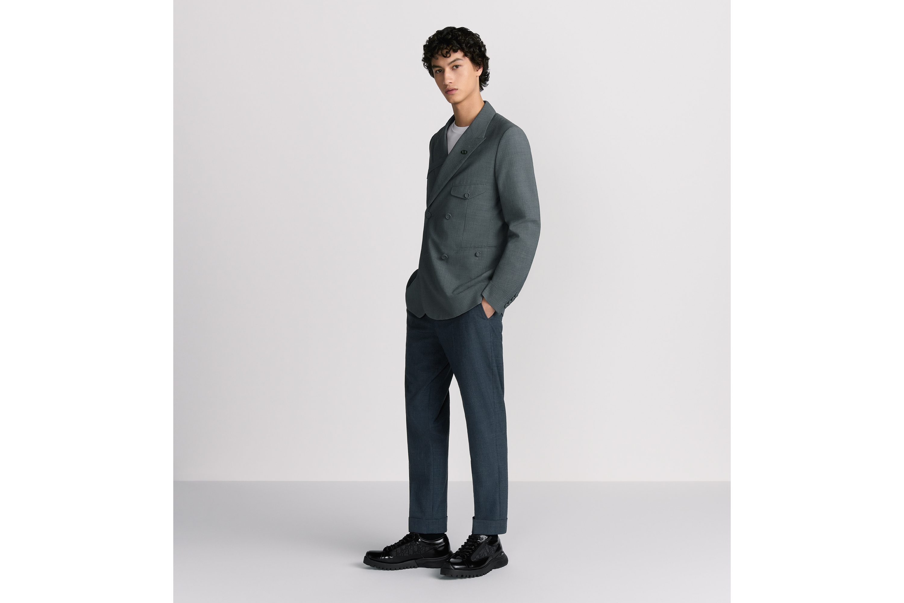look_image_alt_prefix ダブルブレストジャケット バージンウールブレンド シアサッカー E02