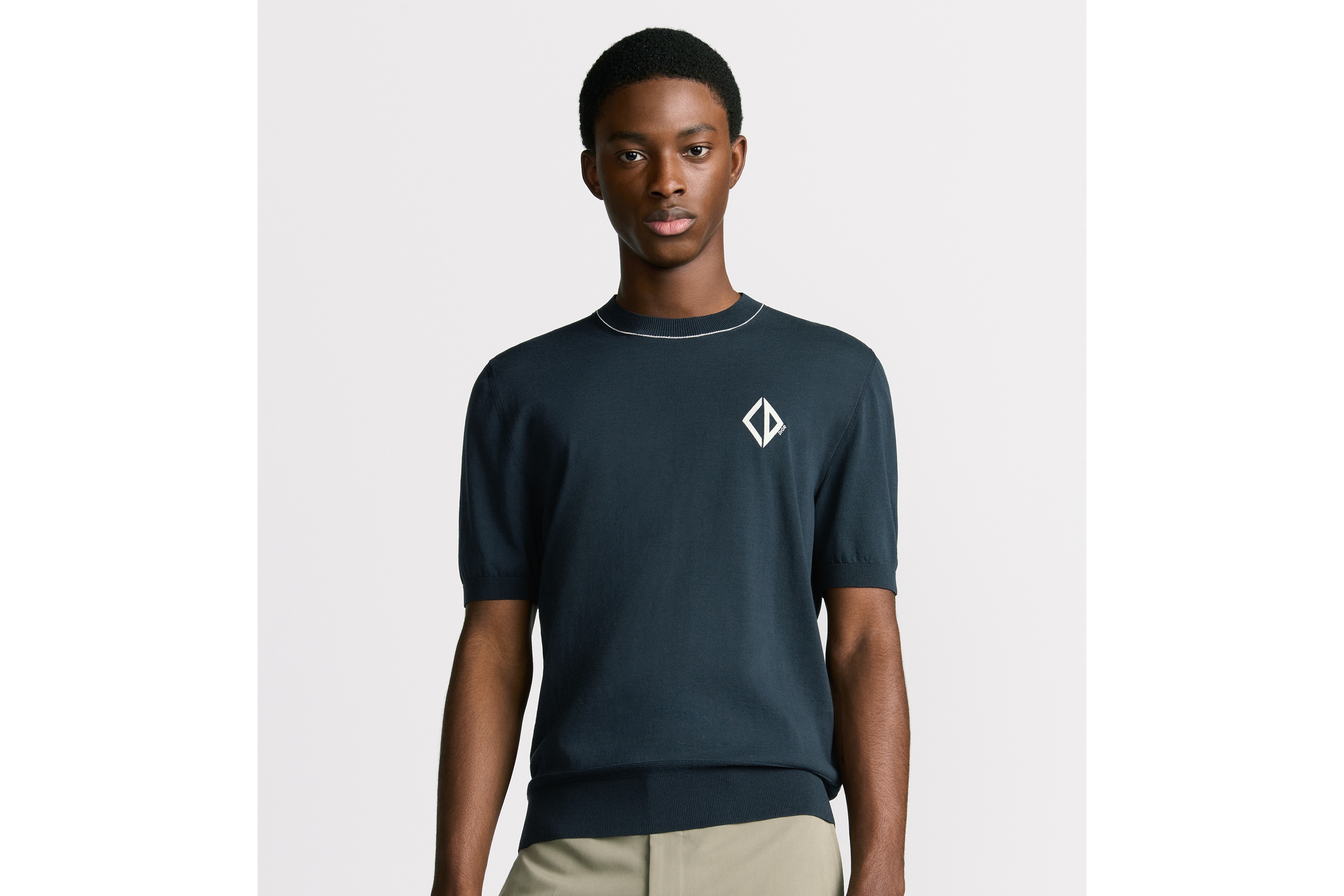 Look CD Diamond Short-Sleeved Sweater Blue Cotton and Silk Jersey E07