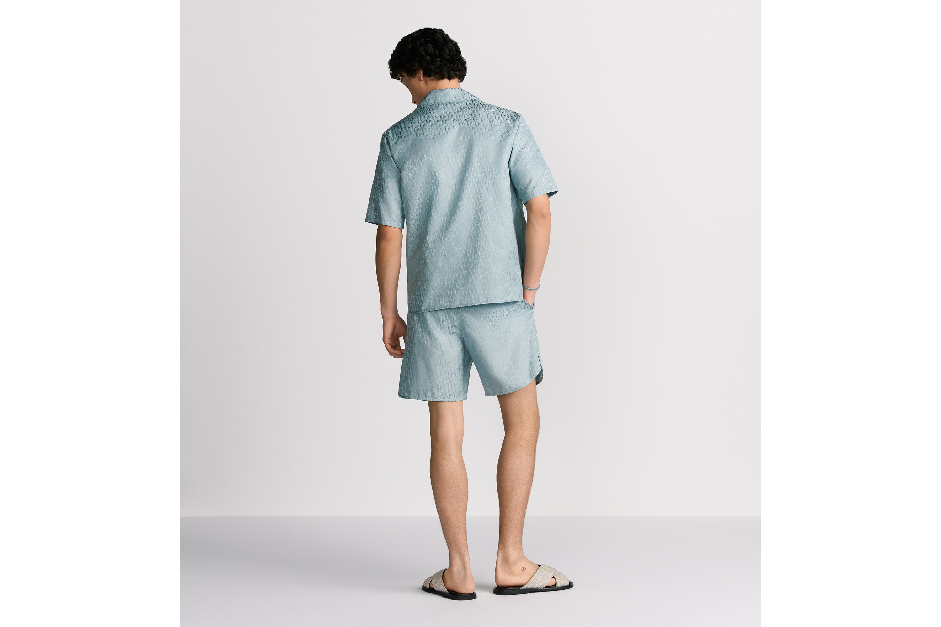 Look Dior Oblique Shorts Blue Silk and Cotton Jacquard E15