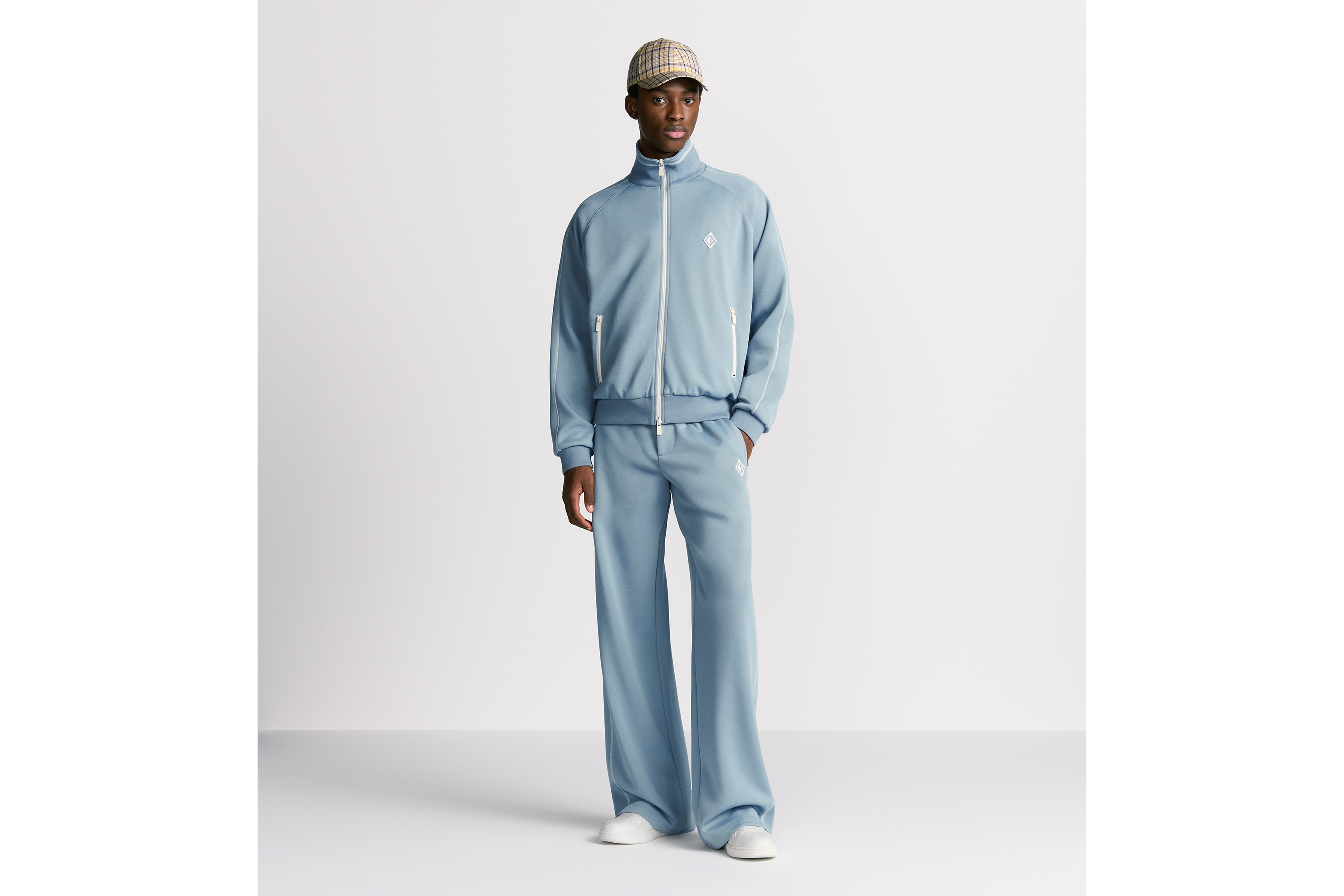 DIOR CD diamond柄　シルク100%シャツ　ダークグレー系 DIOR CD diamond柄 シルク100%シャツ ダークグレー系 DIOR CD diamond