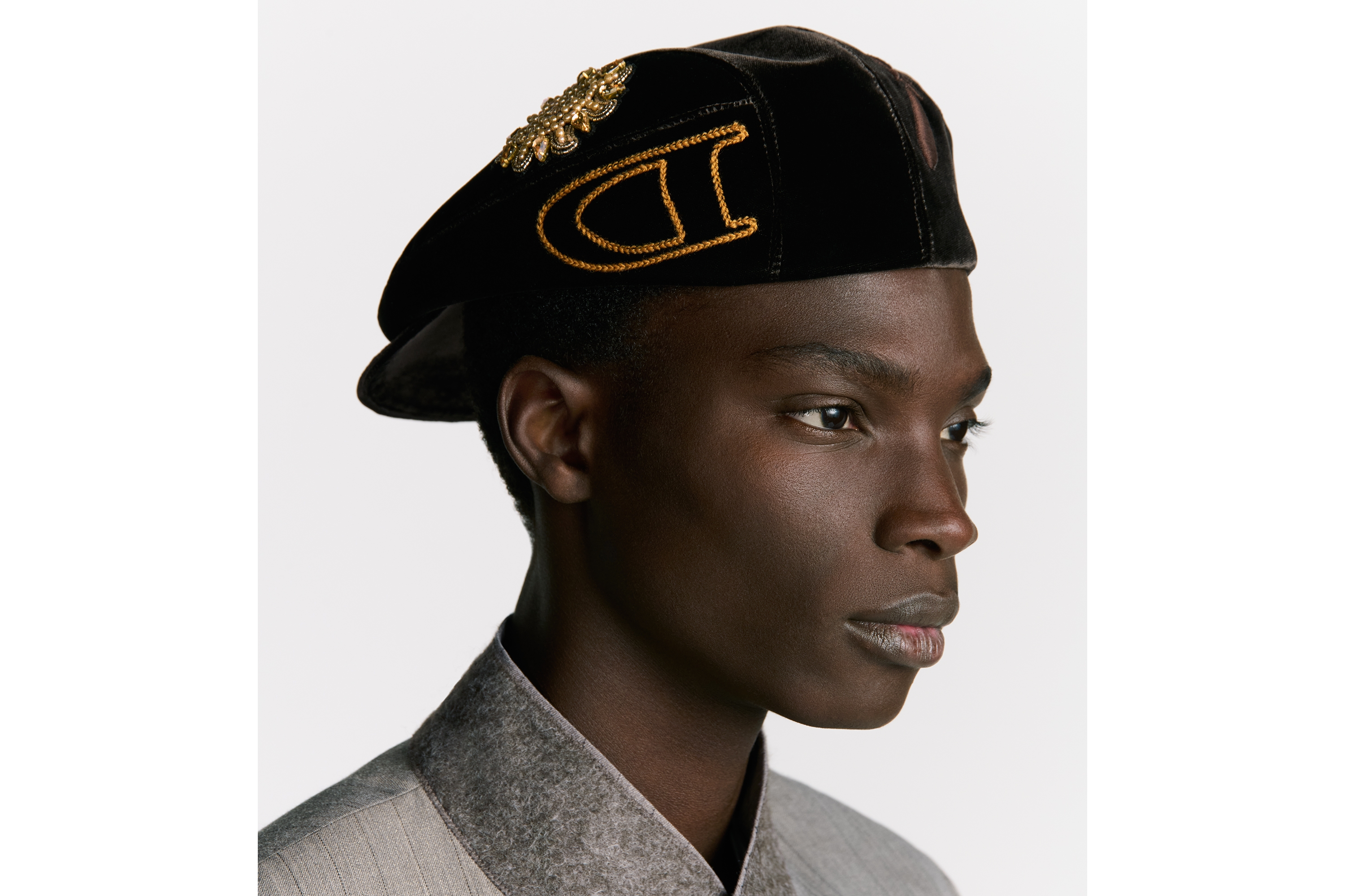 DIOR AND LEWIS HAMILTON 플랫 캡 브라운 벨벳 E26