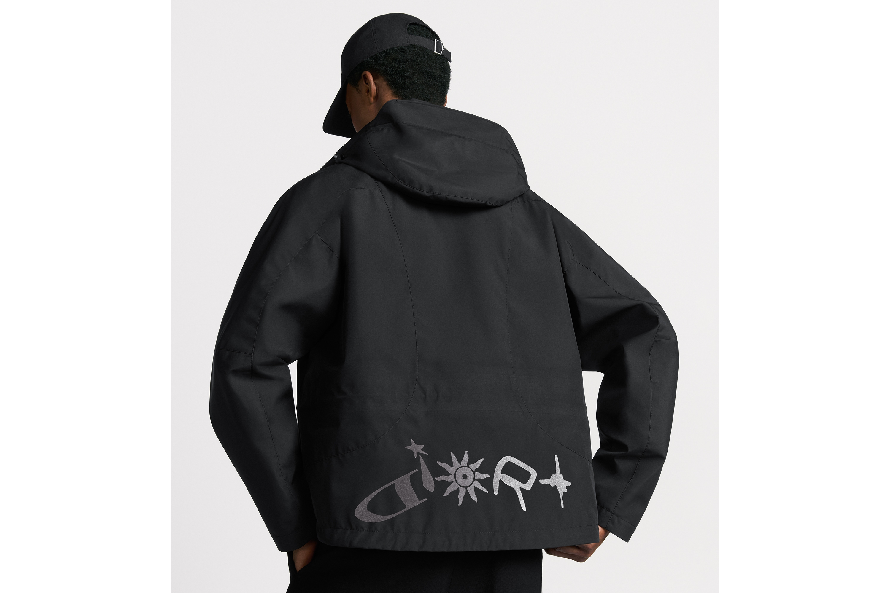 DIOR AND LEWIS HAMILTON 防風大衣 黑色科技布料 E21