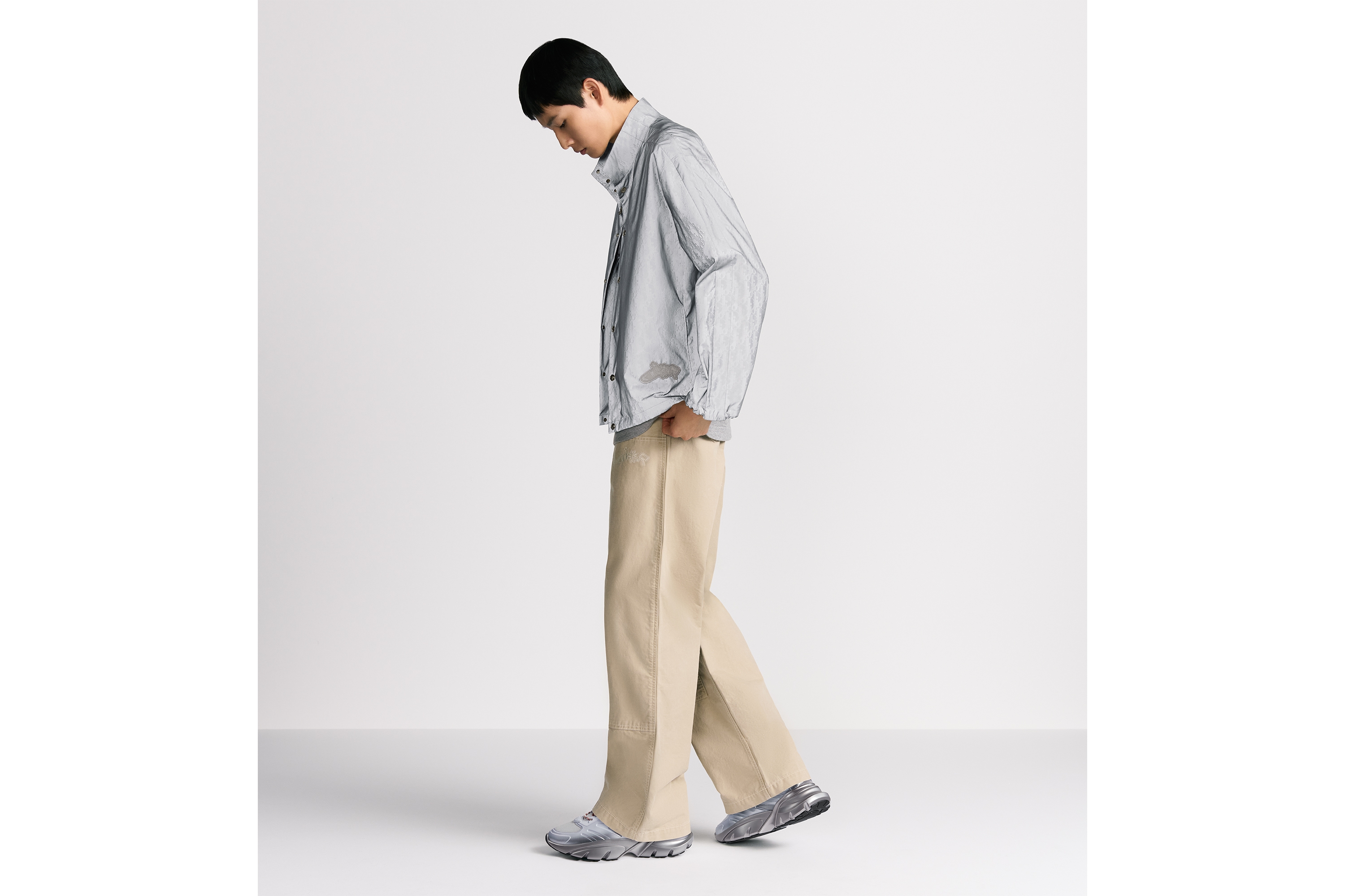 Look DIOR AND LEWIS HAMILTON Oversized Shirt Dior Oblique Reflective Nylon E02