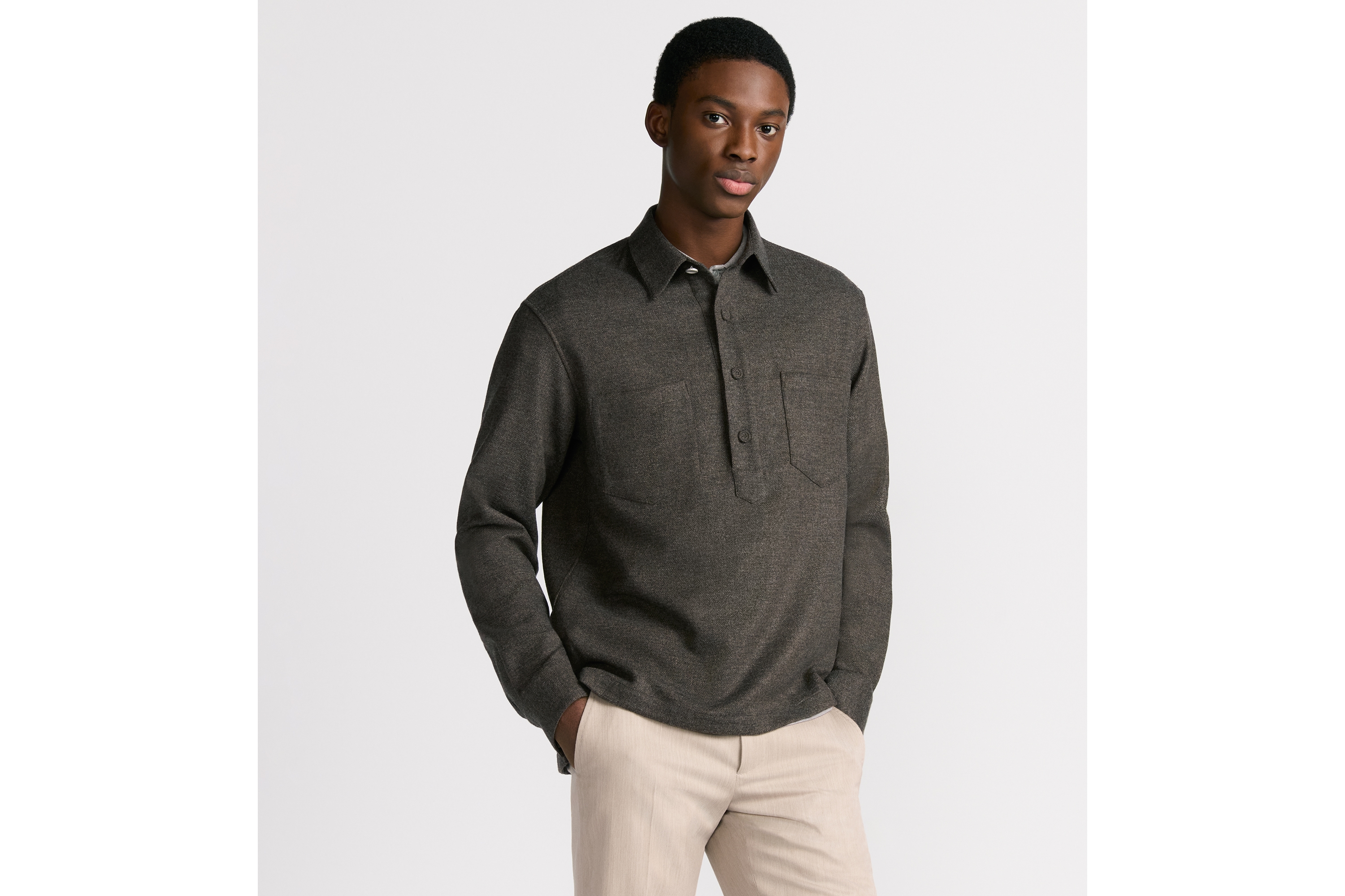 look_image_alt_prefix Dior Icons Oversized-Hemd Mischung aus Schurwolle und Kaschmir in Braun E01