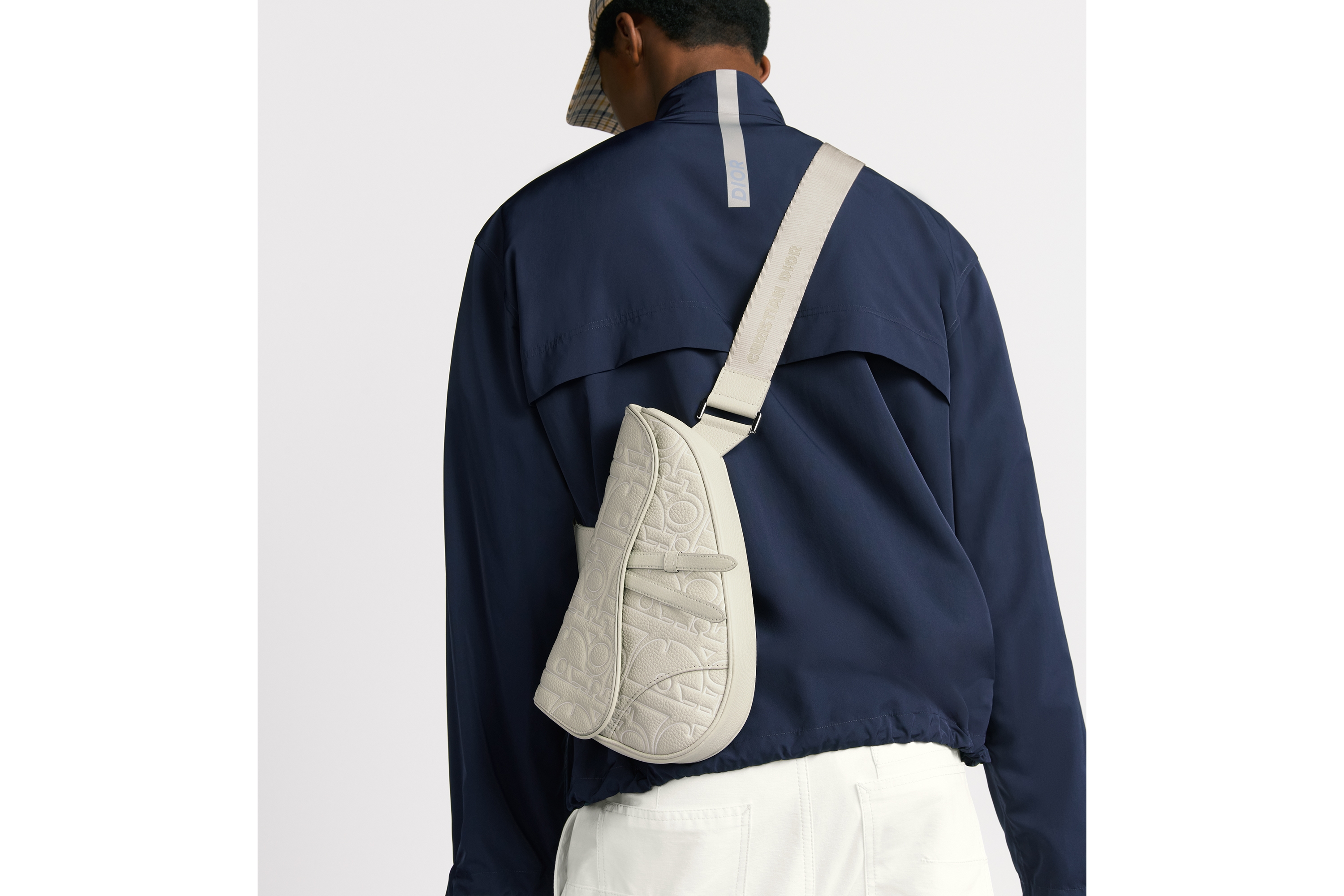 Look Saddle Bag Beige Dior Gravity Outline Leather and Beige Grained Calfskin E19