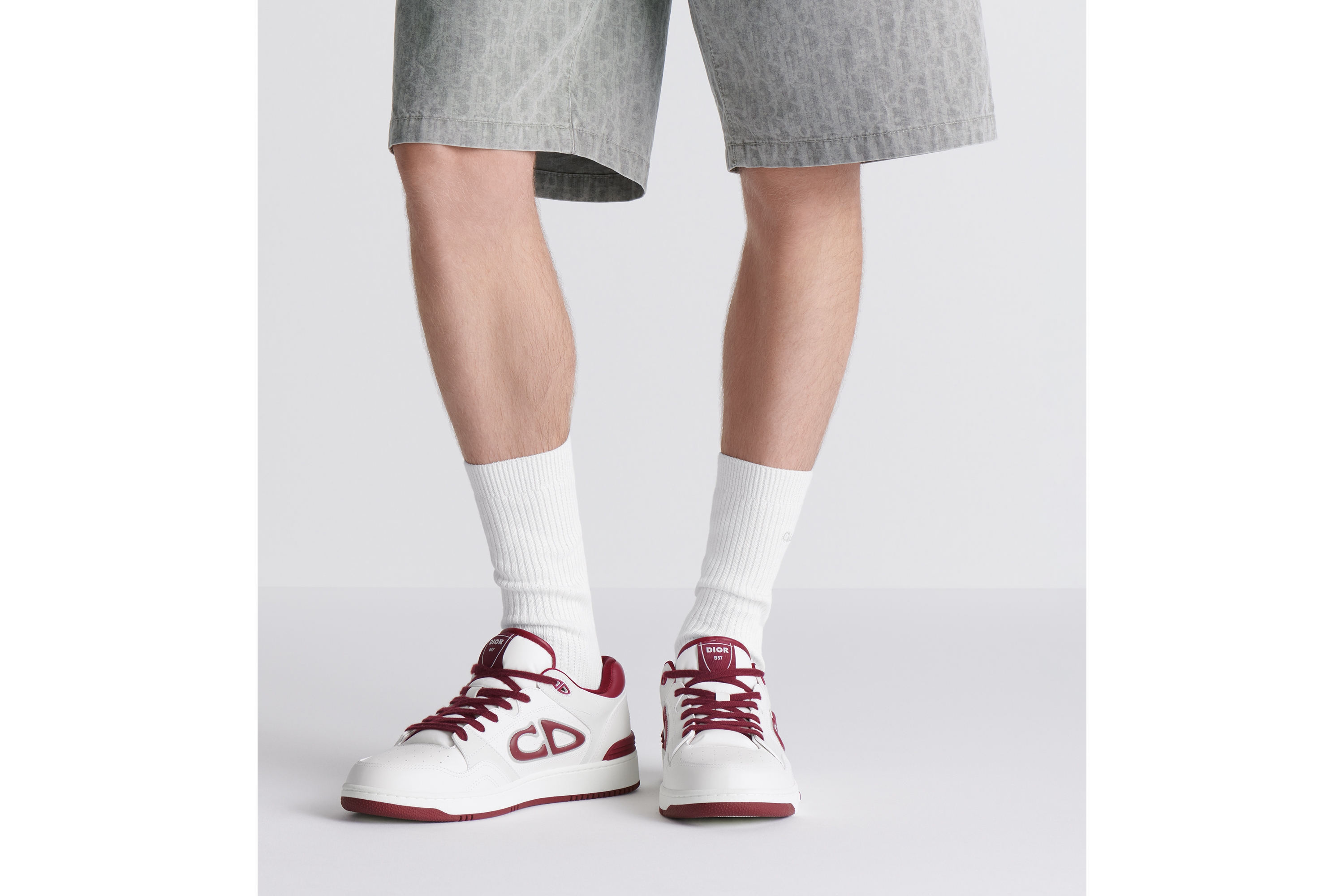 B57 Dribble Low-Top Sneaker
