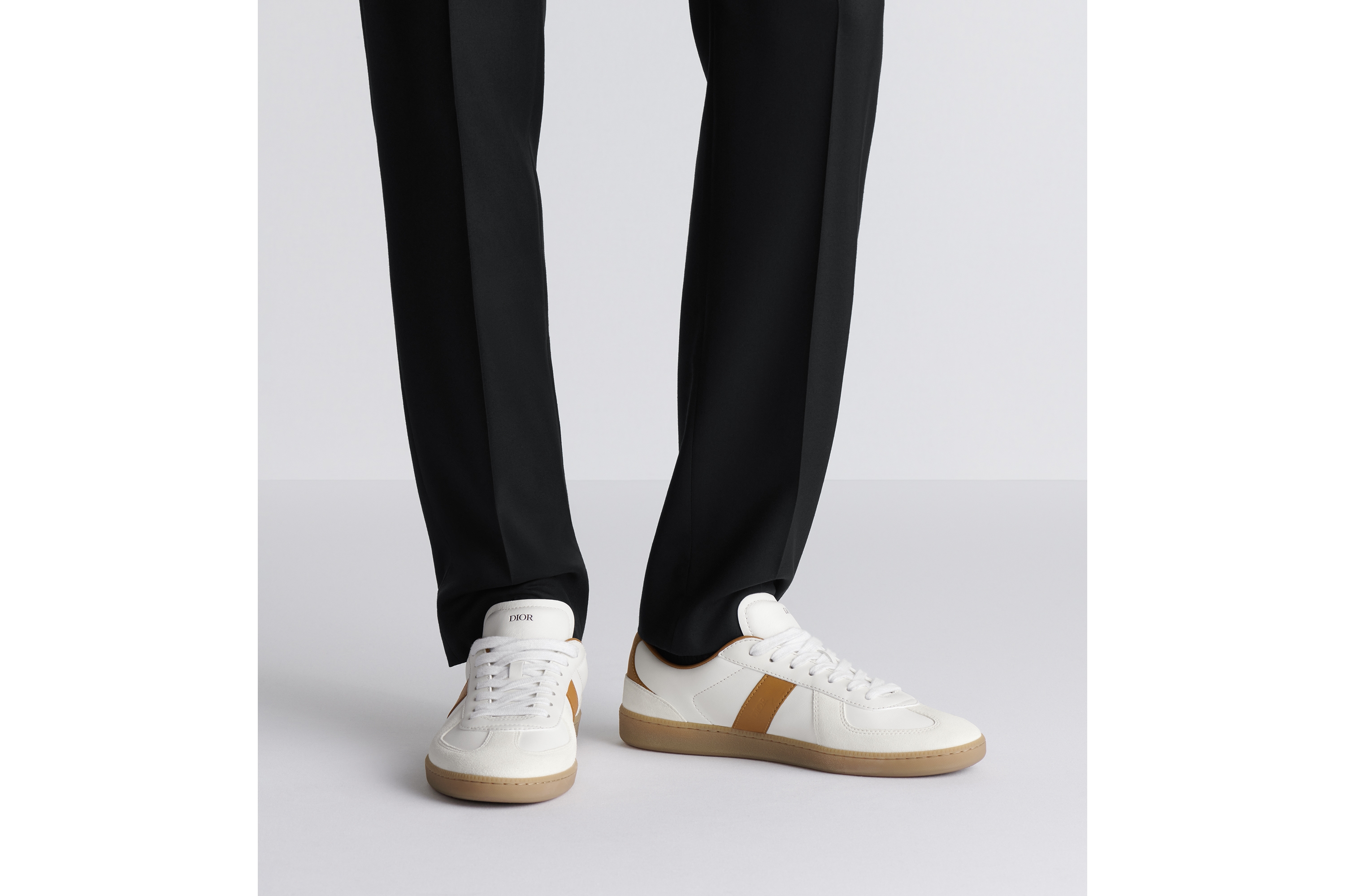 Look B01 Matchpoint Sneaker Cognac and White Smooth Calfskin with White Suede E23