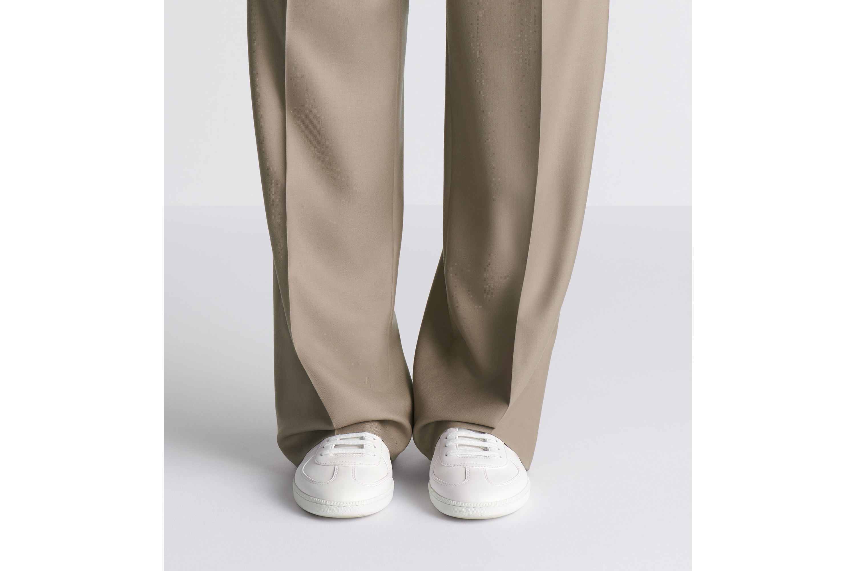 Look B01 Matchpoint Sneaker White Smooth Calfskin E23