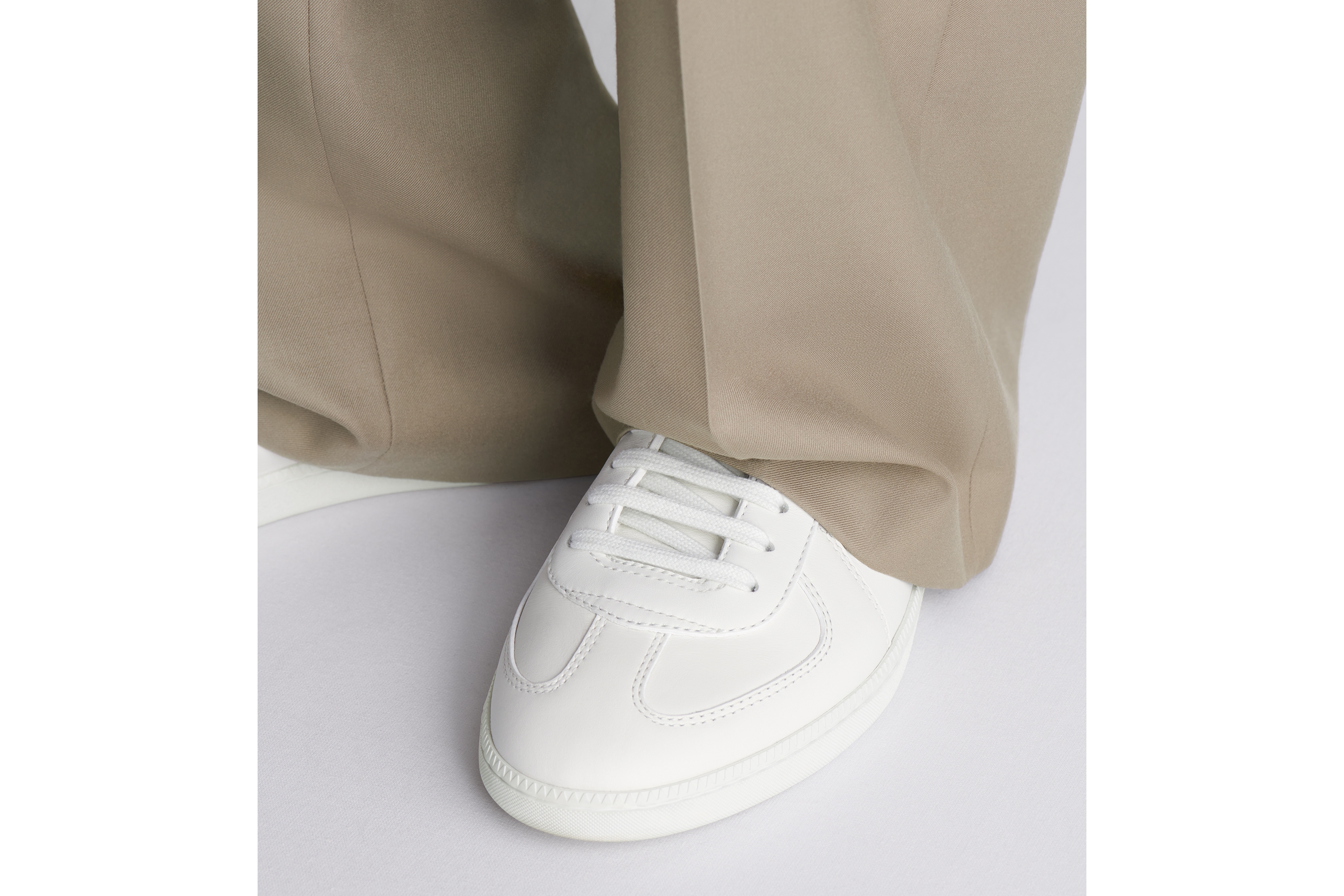 Look B01 Matchpoint Sneaker White Smooth Calfskin E24