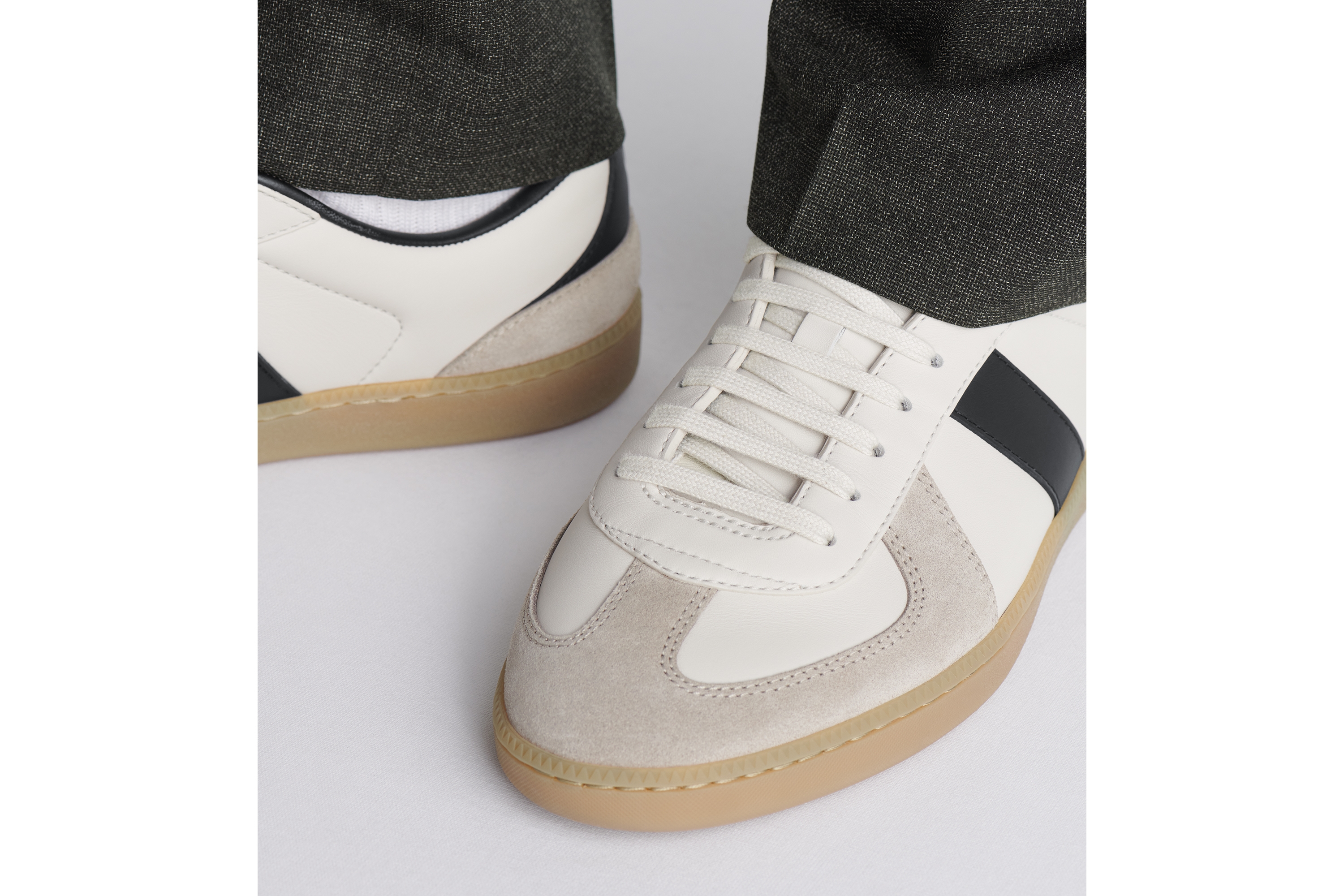 DIOR | B01 マッチポイント スニーカー スムースカーフスキン