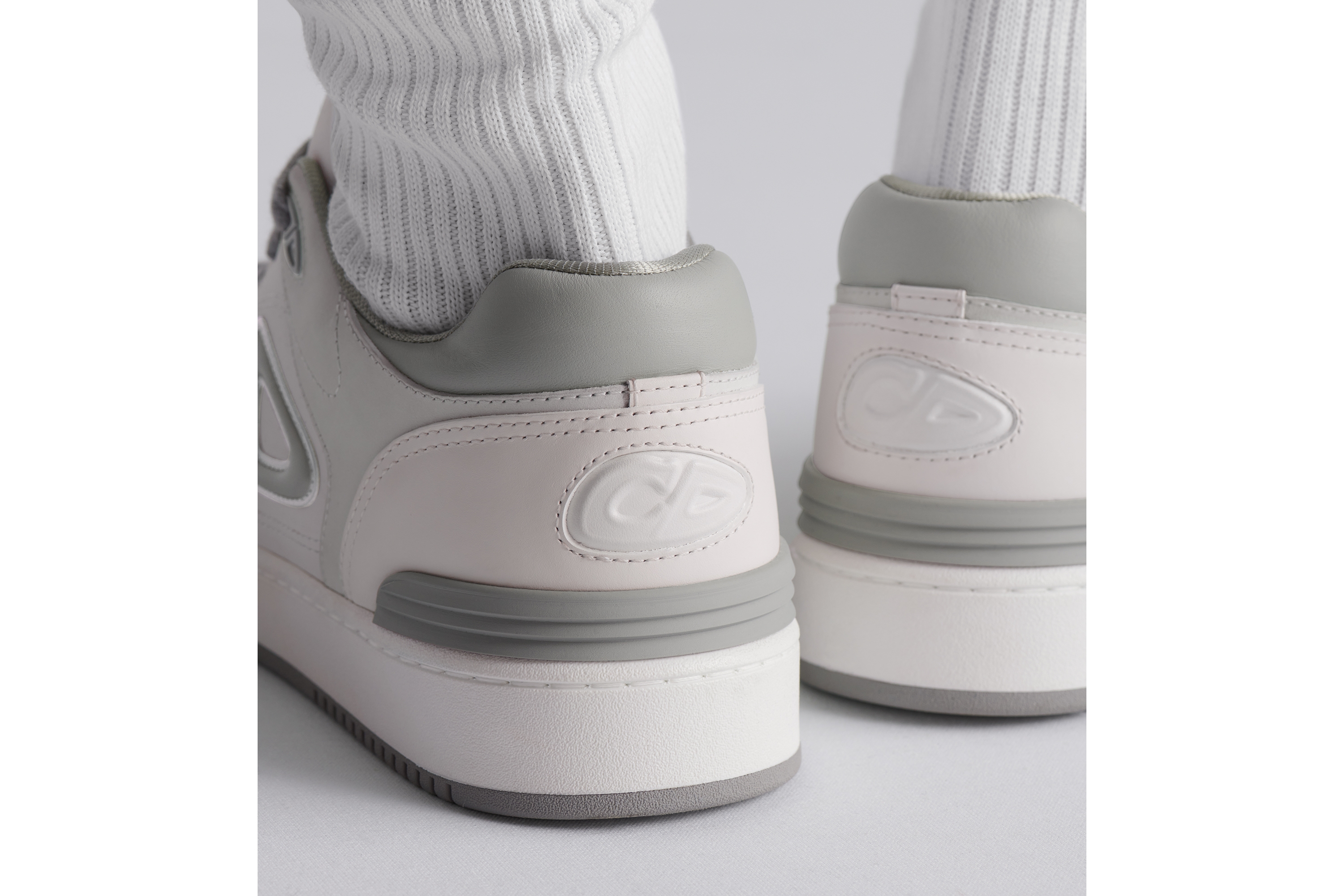 B57 Dribble Low-Top Sneaker
