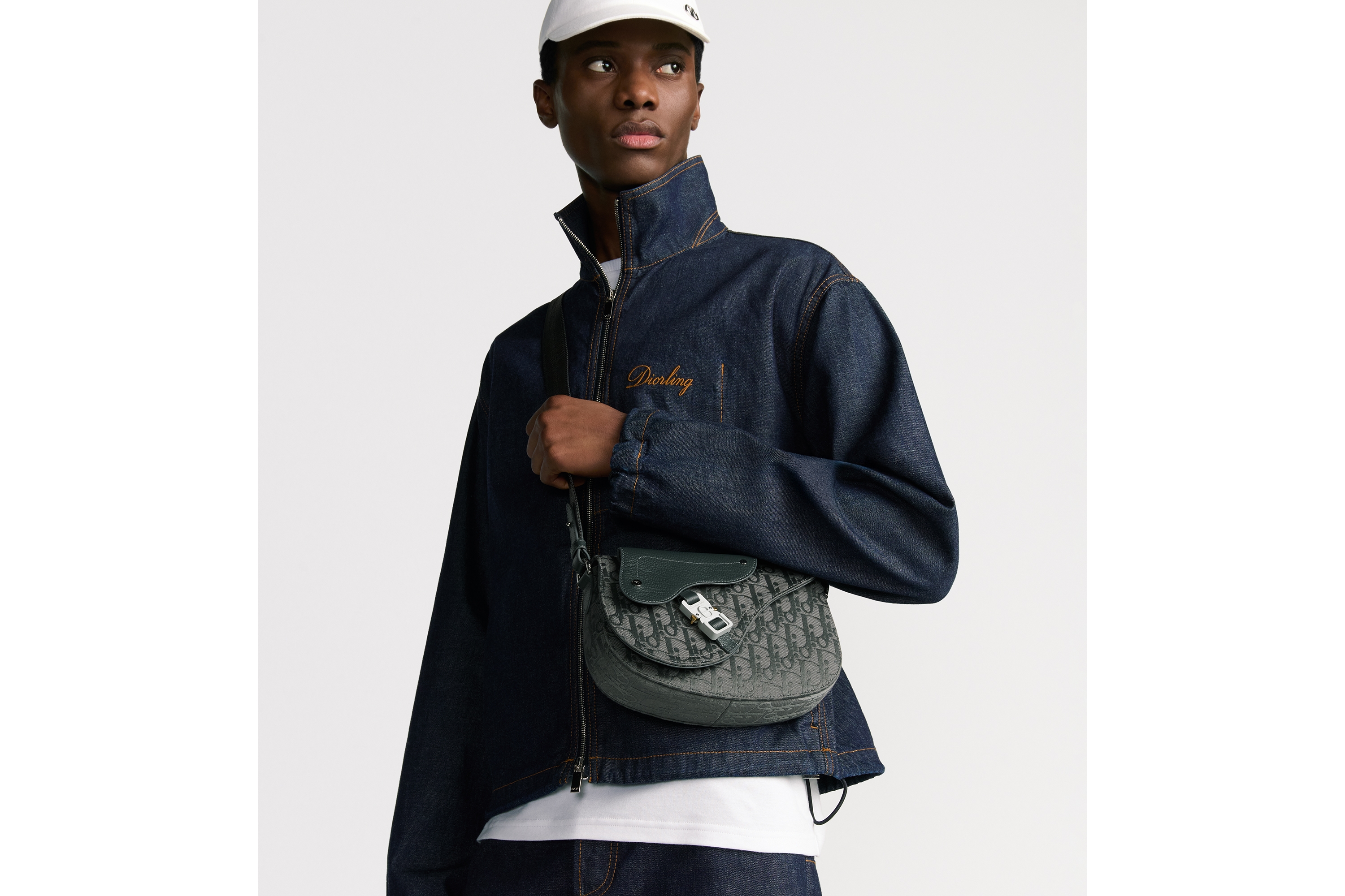 Saddle Messenger Bag