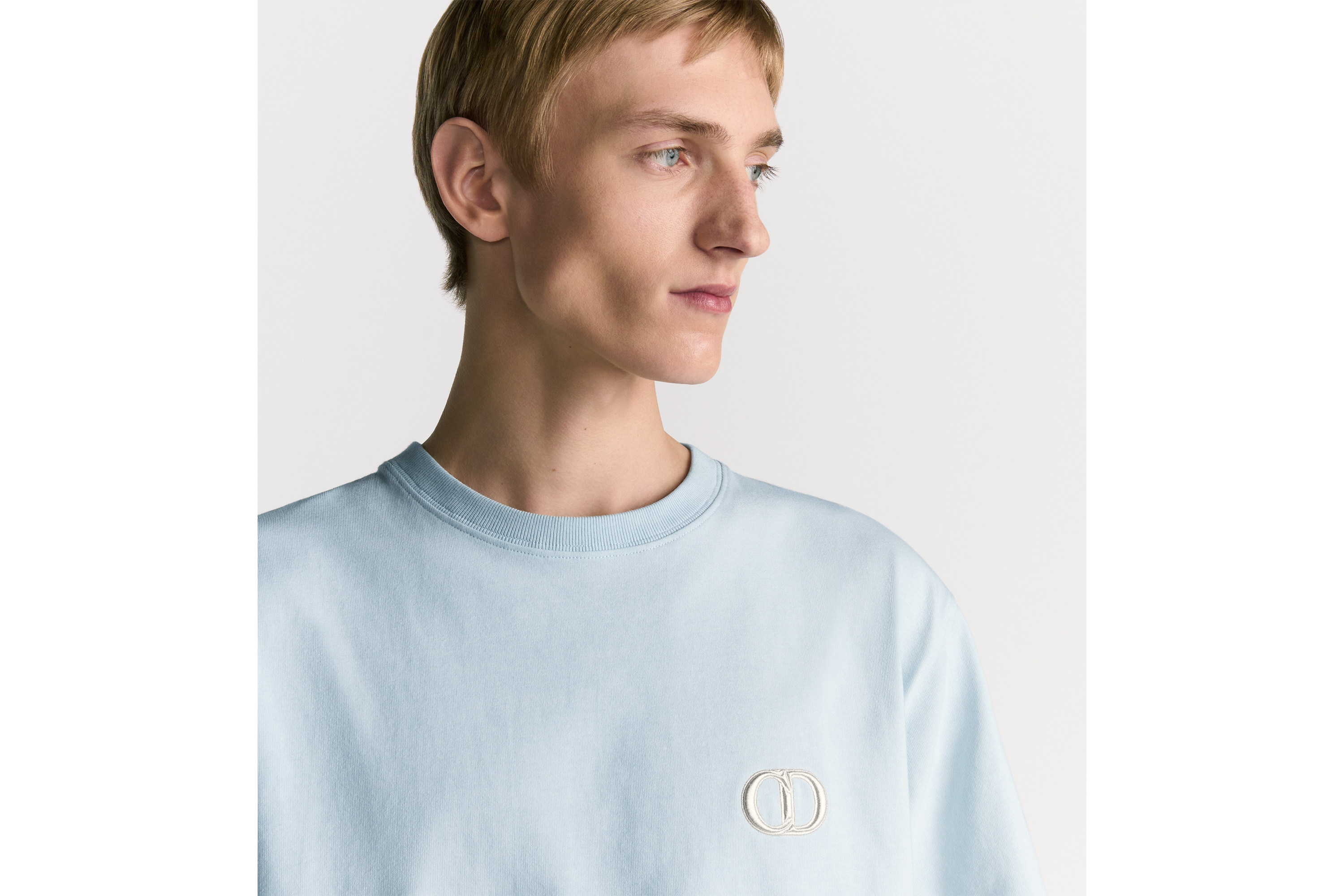 Look CD Icon T-Shirt, Relaxed Fit Blue Cotton Jersey E10