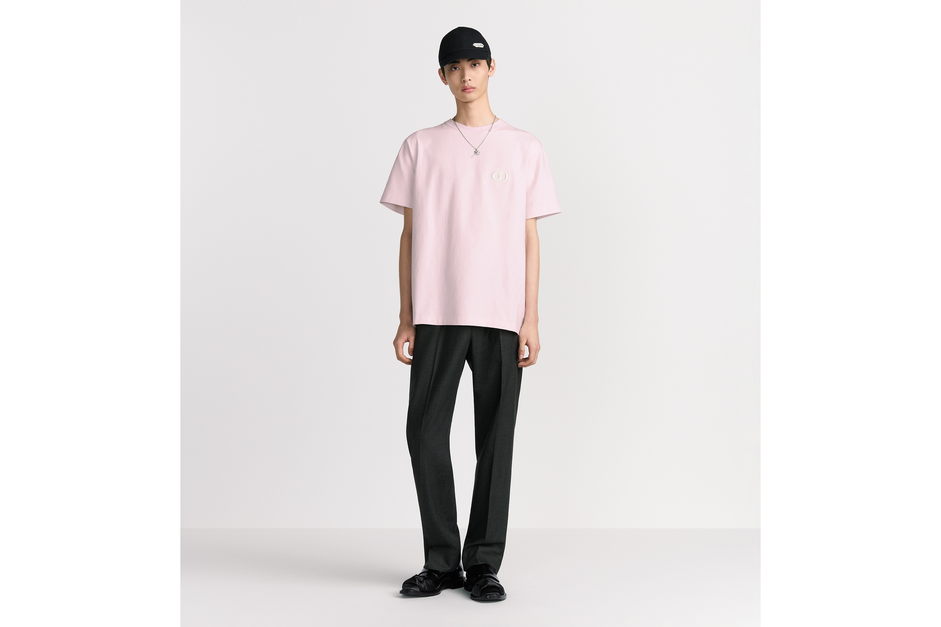 Look CD Icon T-Shirt, Relaxed Fit Pink Cotton Jersey E08