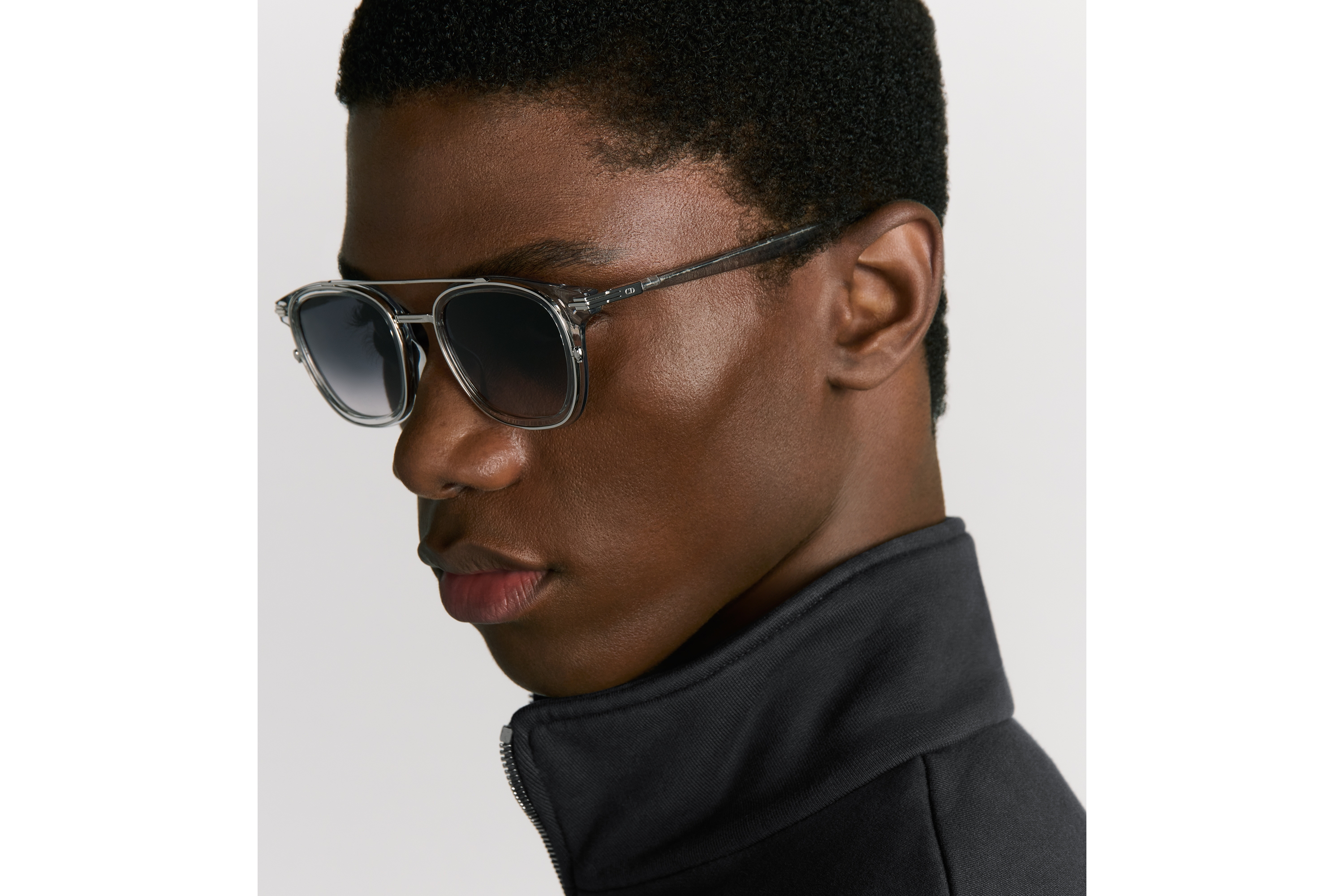 look_image_alt_prefix DiorBlackSuit S14I Bio-Acetate Quadratische Sonnenbrille in transparentem Grau E30