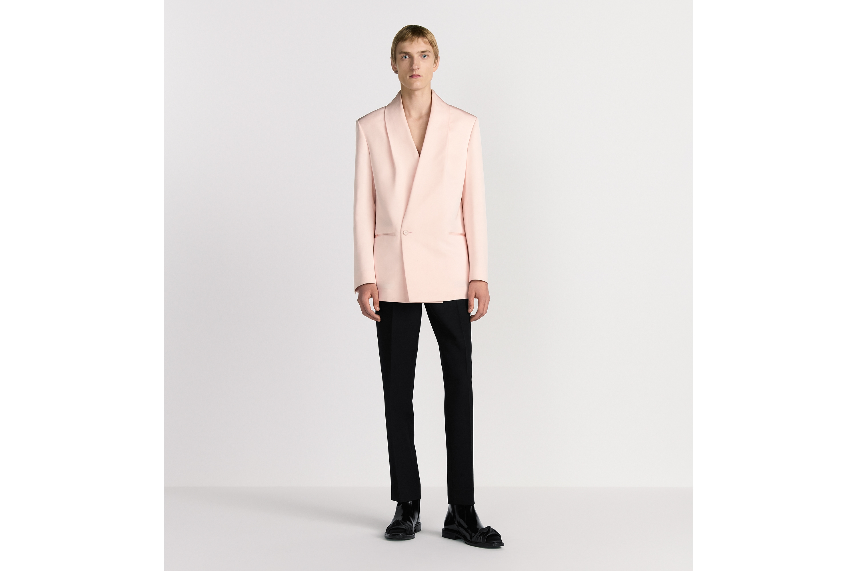 Look Jacket with Shawl Collar and Removable Bow Pink Silk Faille E08