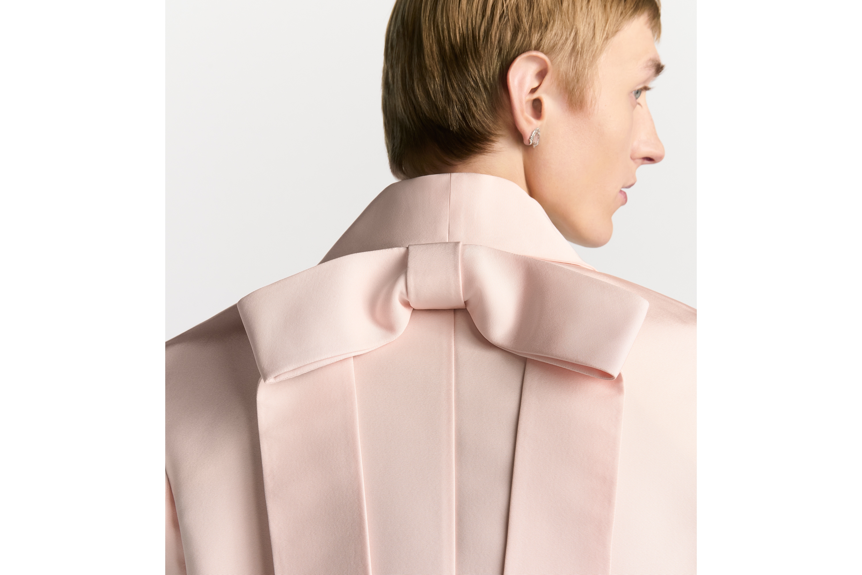 Look Jacket with Shawl Collar and Removable Bow Pink Silk Faille E09
