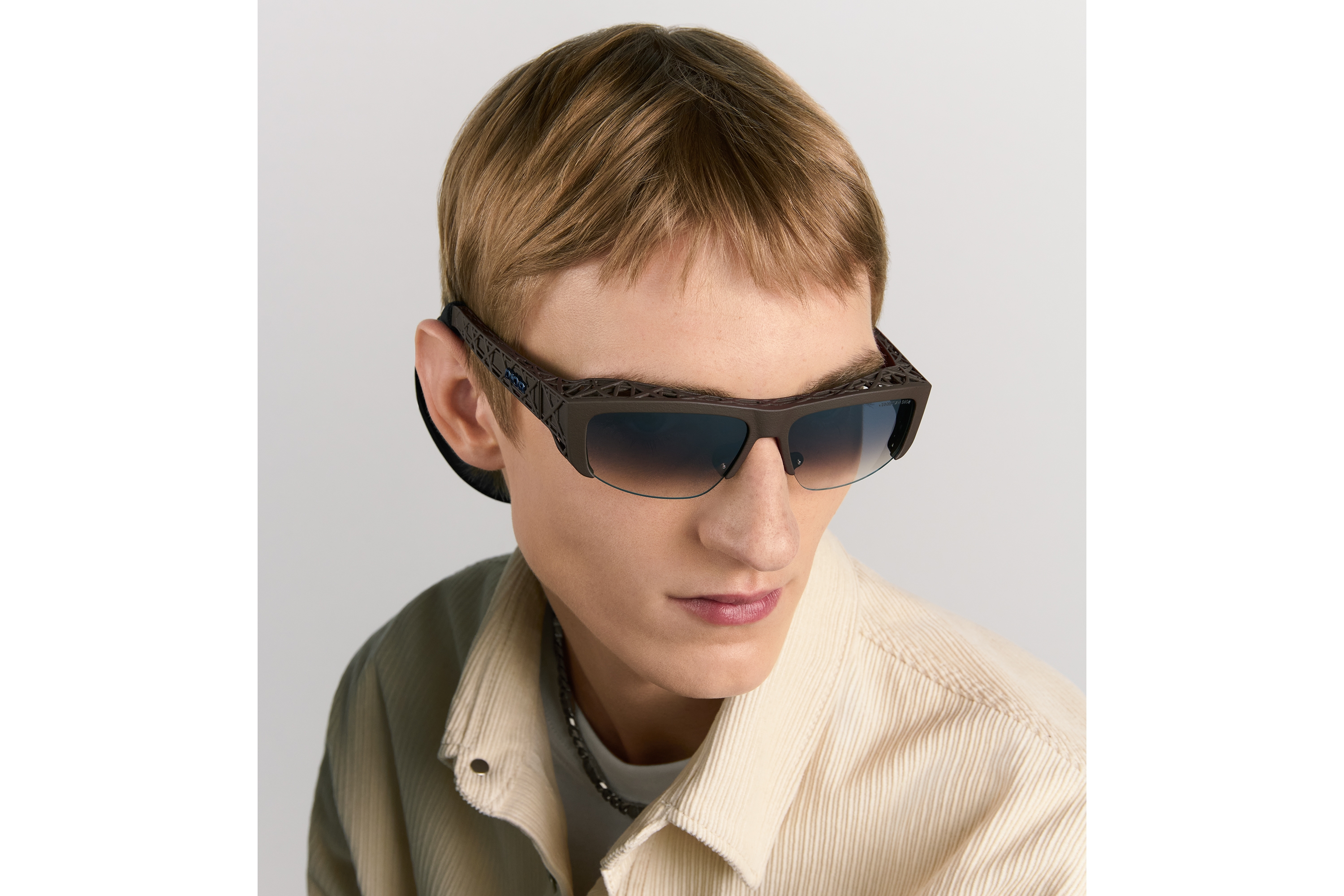 Dior3D S4I Kaki rechthoekige zonnebril E29