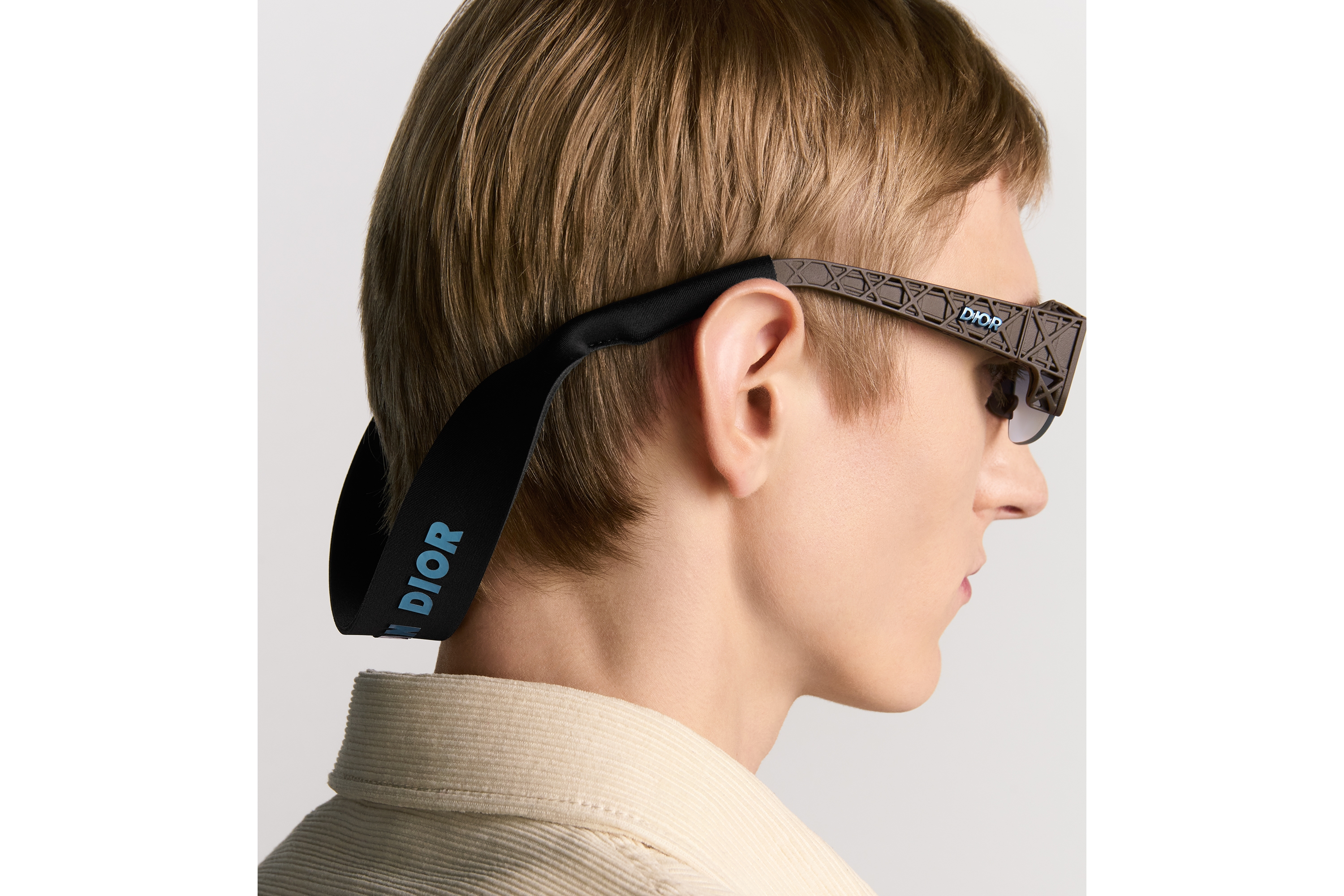 look_image_alt_prefix Dior3D S4I Kaki rechthoekige zonnebril E31