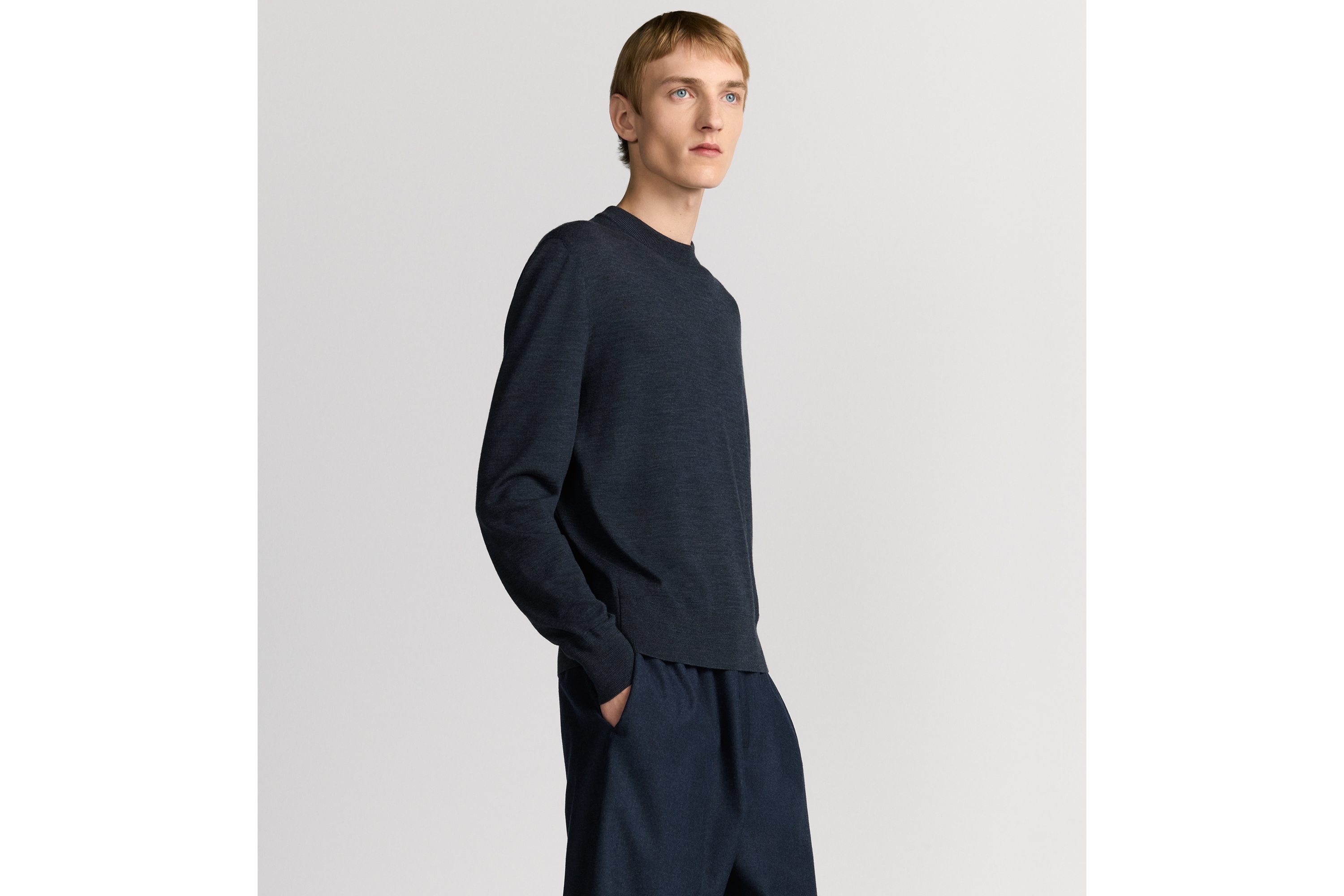 look_image_alt_prefix CD Icon-trui met ronde hals Metallic blauwe jersey van kasjmier E07