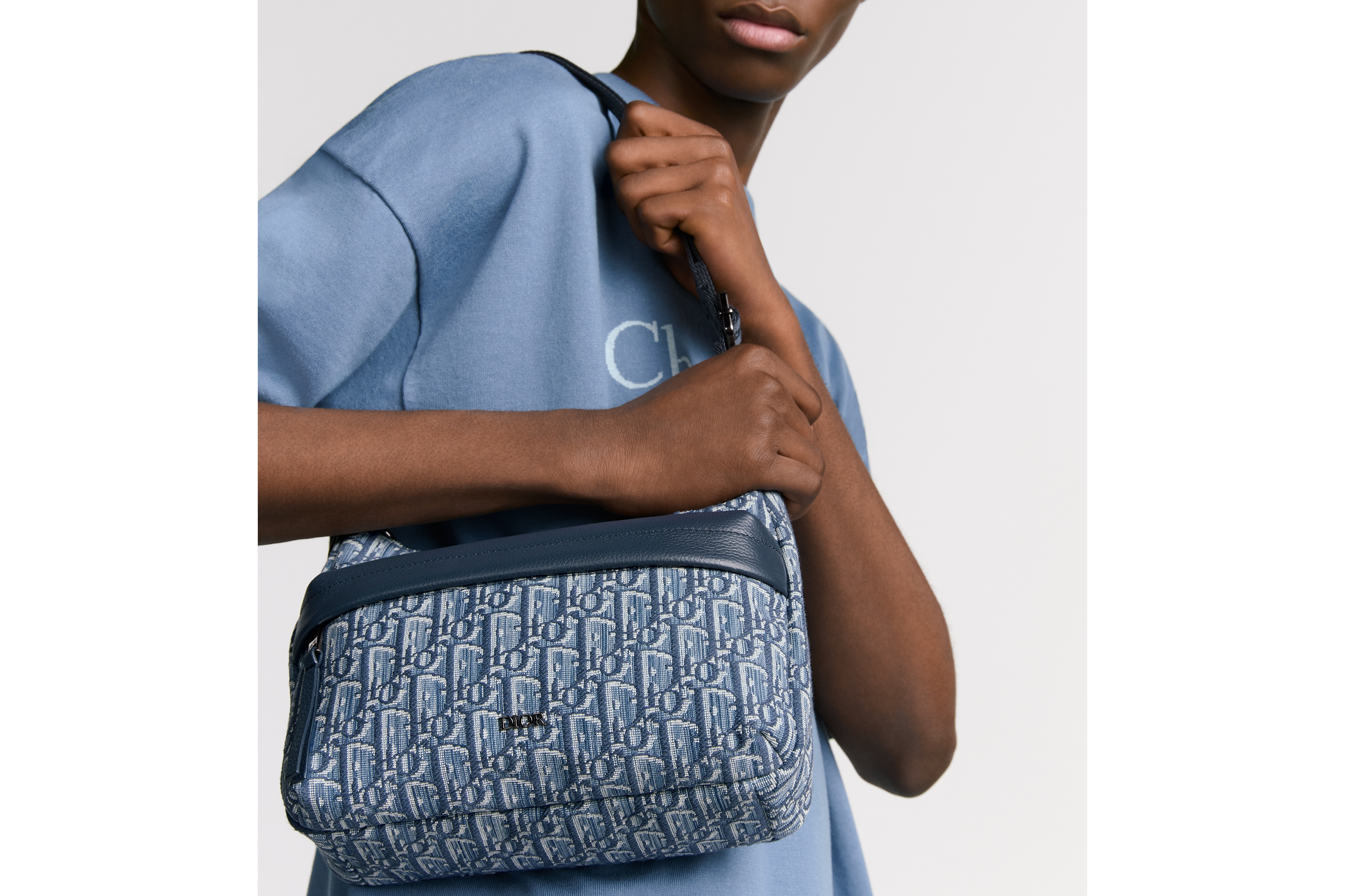 Look Small Rider Soft Hobo Bag Blue Dior Oblique Jacquard and Blue Grained Calfskin E20