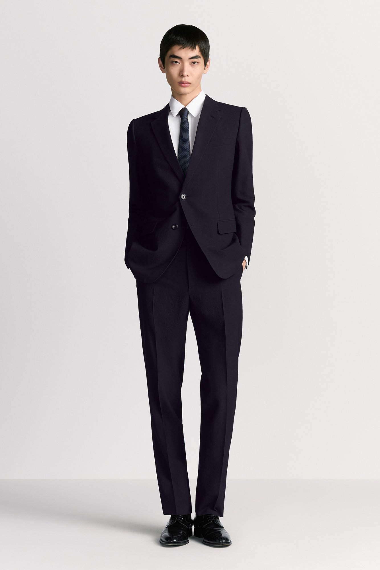 DIOR | スーツ&タキシード |メンズ|ディオール公式オンライン DIOR | スーツ&タキシード |メンズ|ディオール公式オンライン