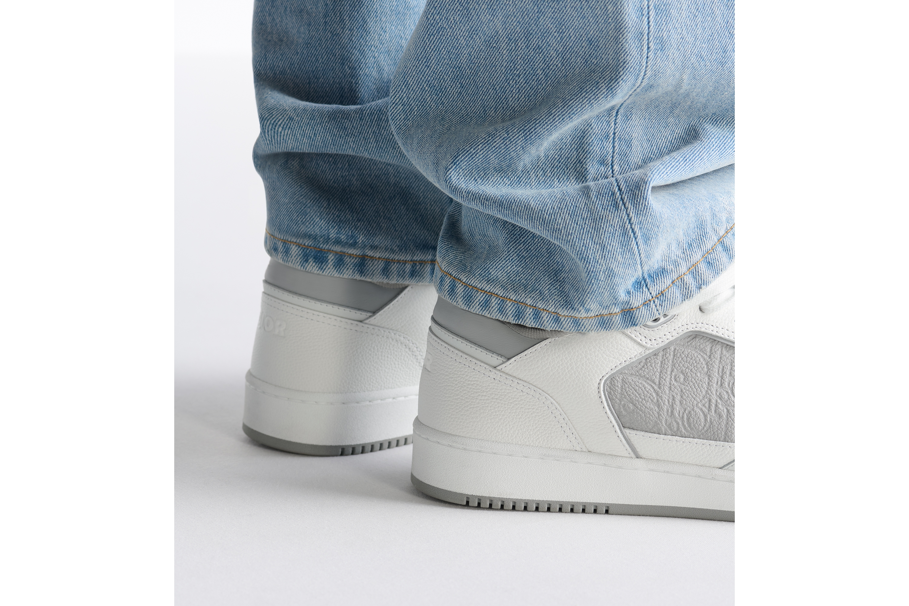 B27 Uptown Low-Top Sneaker