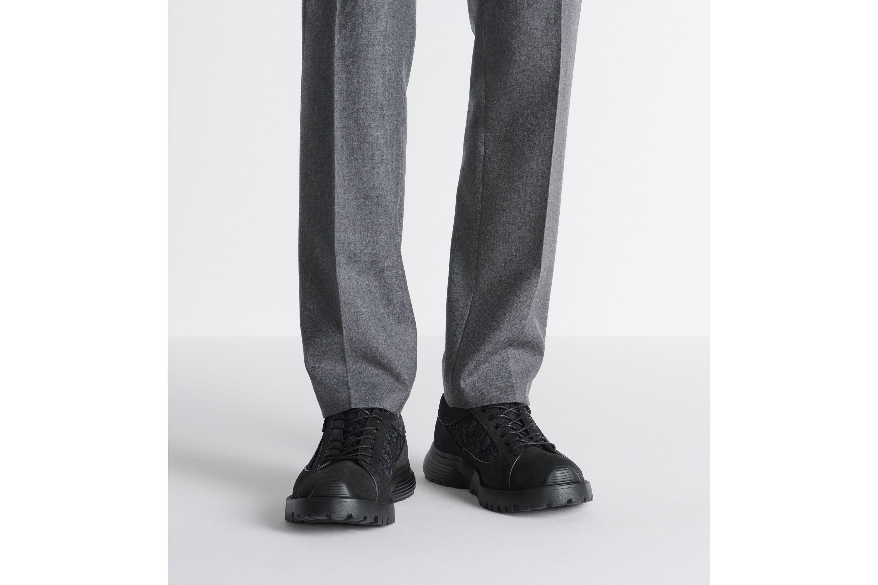 Look Dior Combat Derby Shoe Black Suede and Black Dior Oblique Jacquard E23