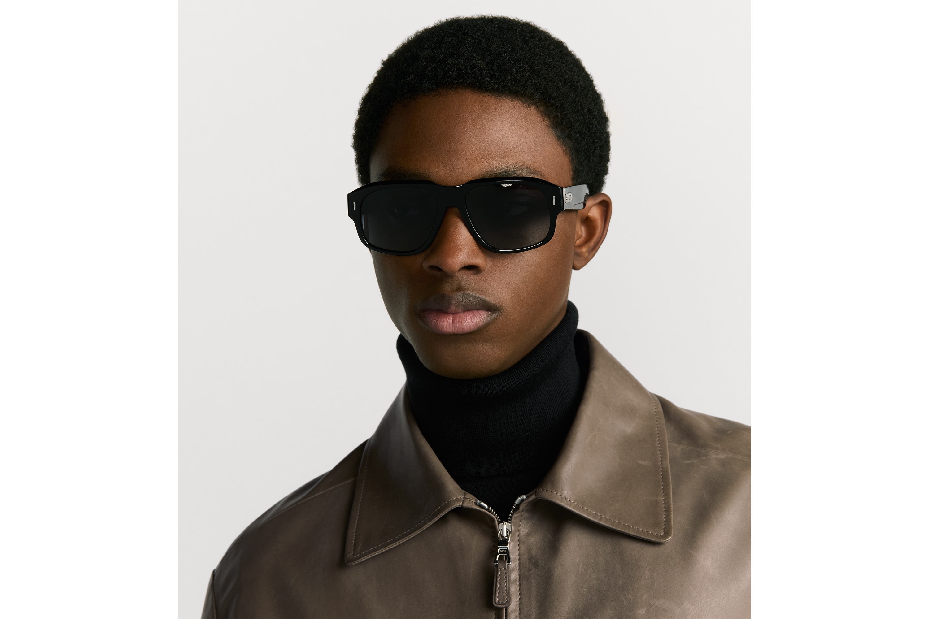Look DiorTailoring N1I Black Navigator Sunglasses E29